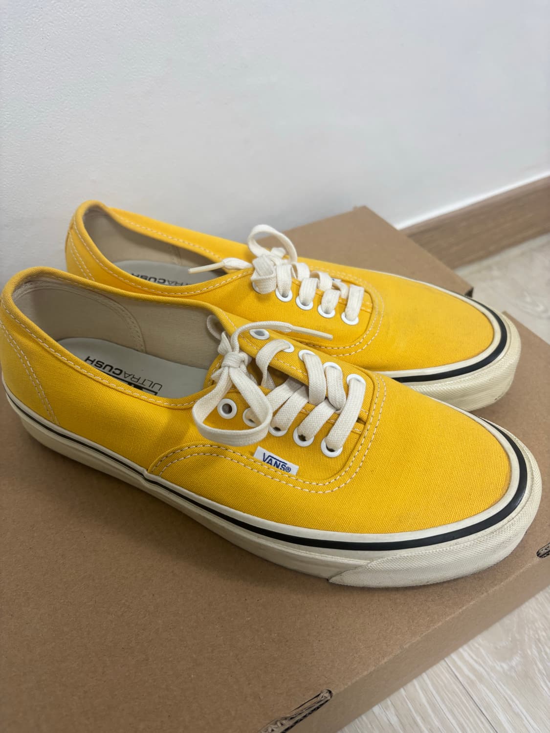 반스 어센틱 옐로우 260 상품이미지1