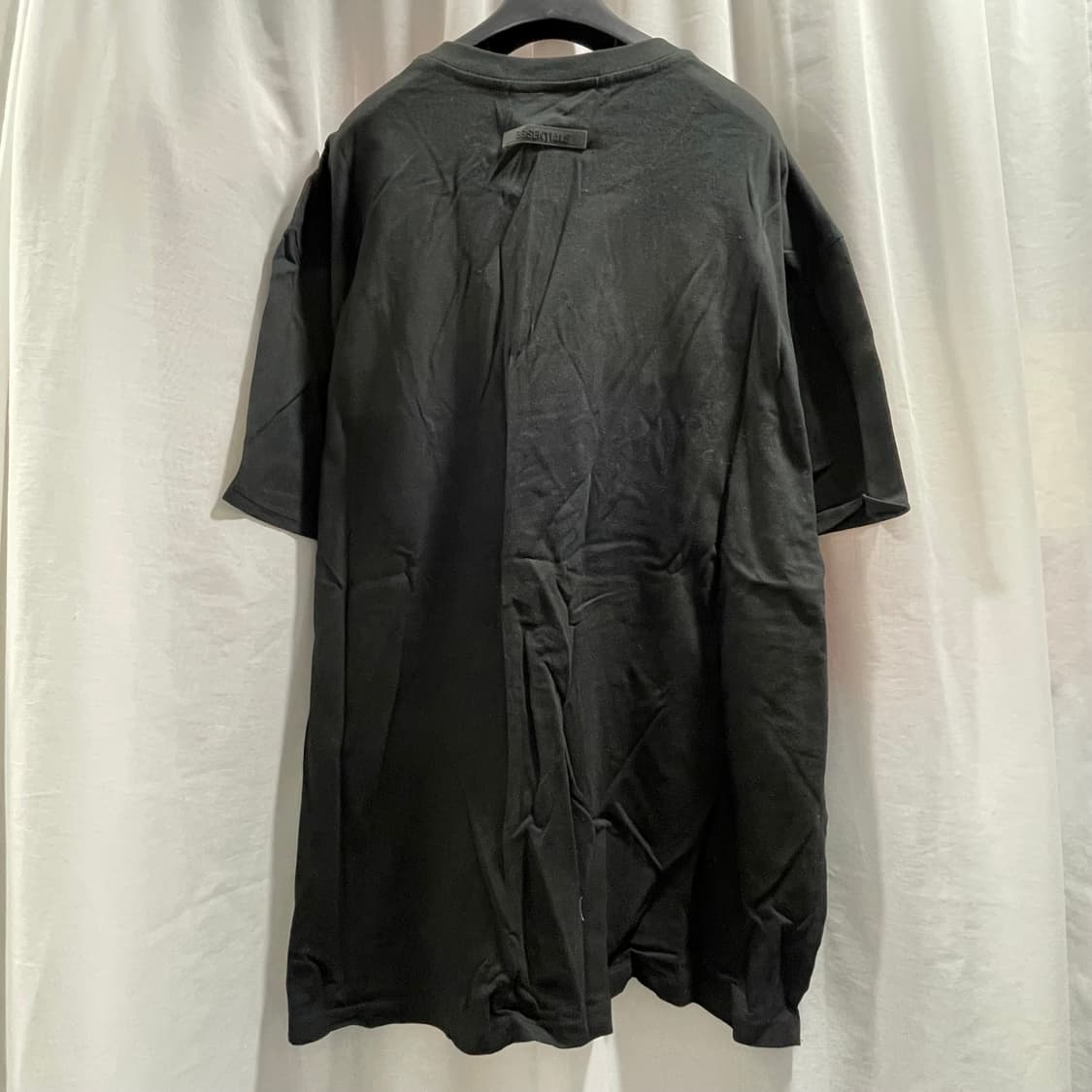 피어오브갓 에센셜/ 체스트 로고 숏슬리브 티셔츠 블랙/ L 상품이미지2