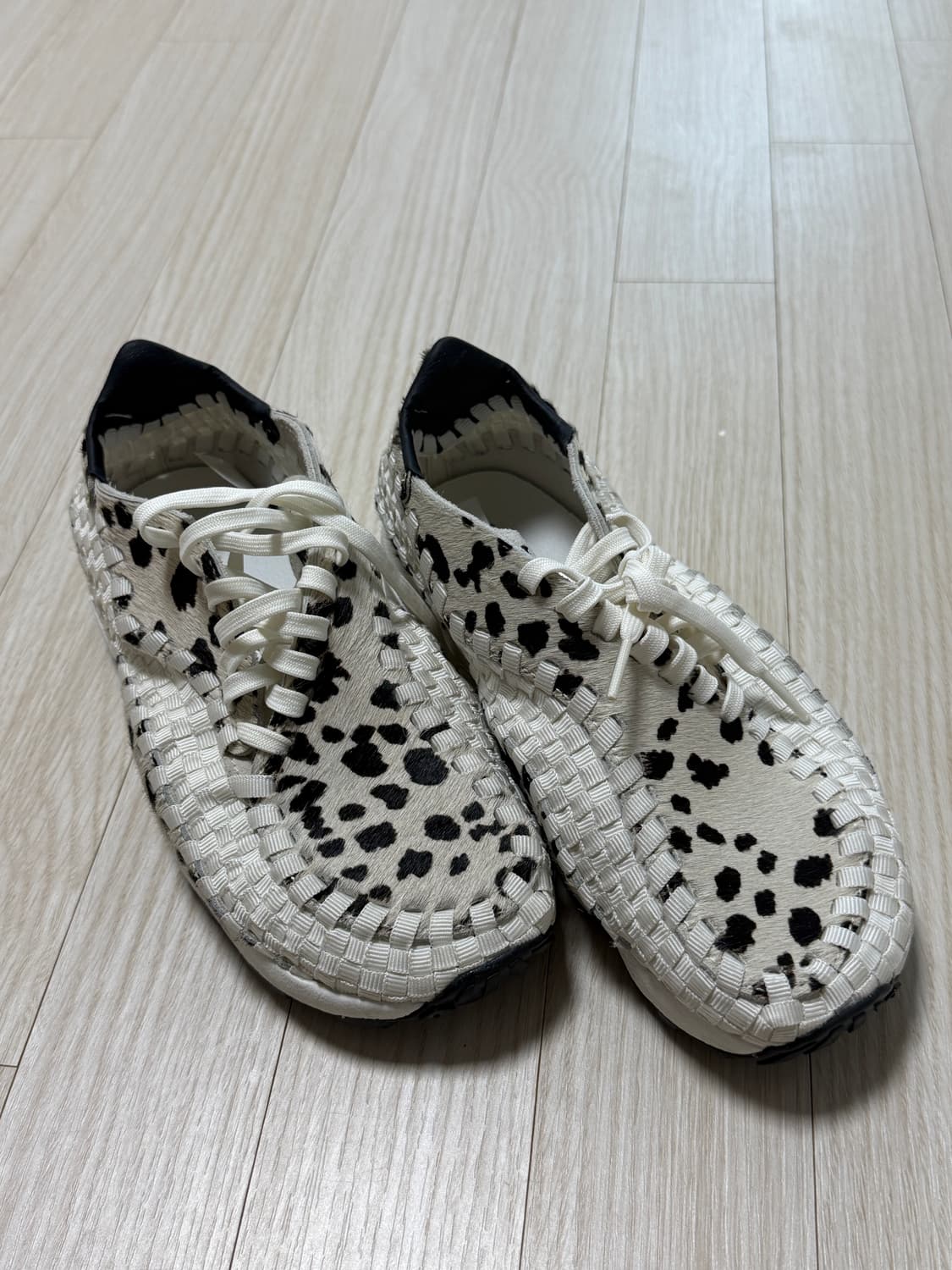 나이키 에어 풋스케이프 우븐 세일앤블랙 상품이미지1