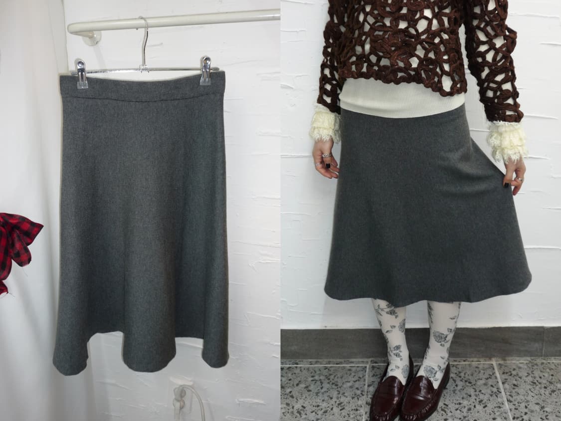 Charcoal flare knit skirt 상품이미지1