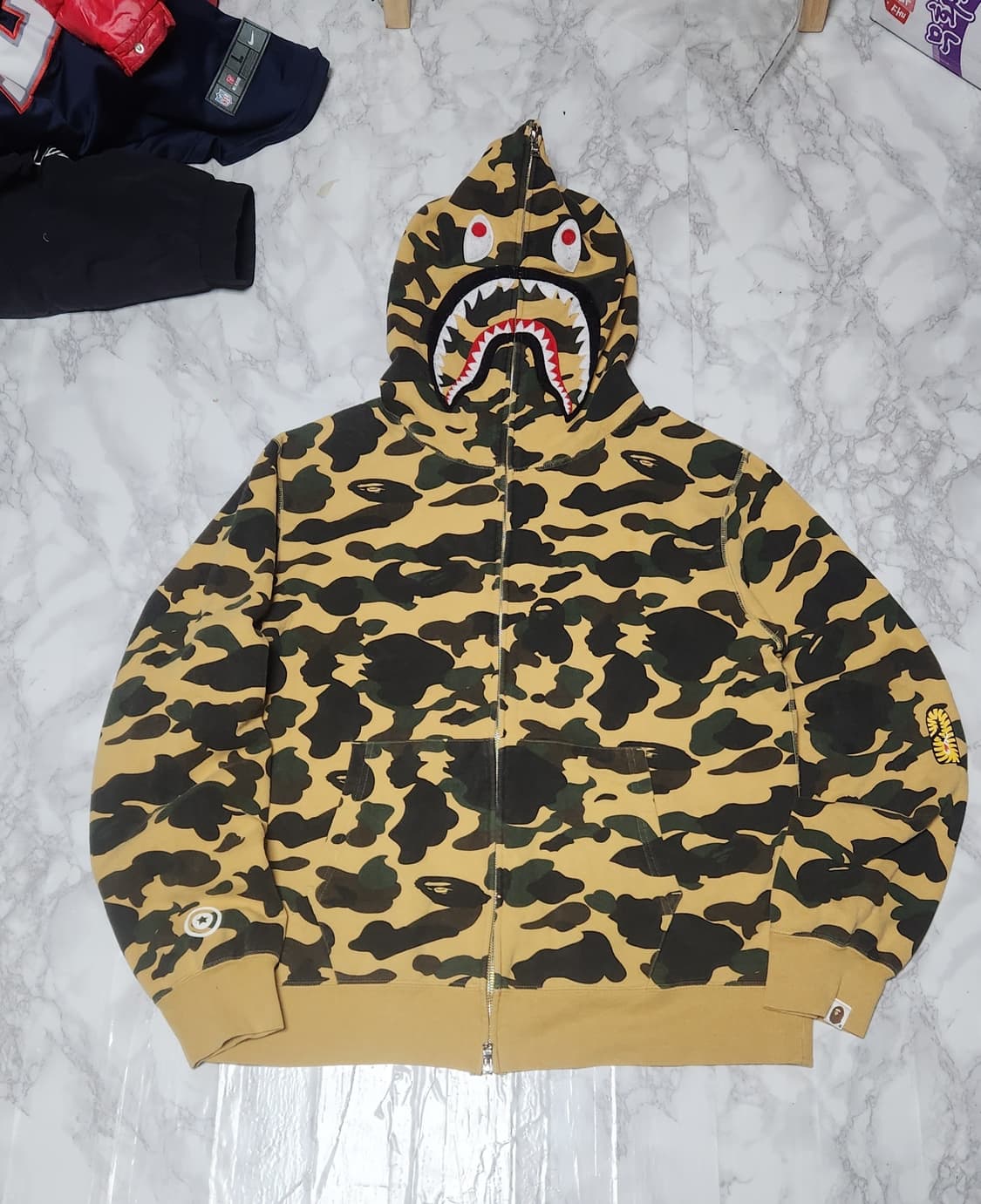 XXL 베이프 샤크 카모 황계 후드집업 자켓 상품이미지1