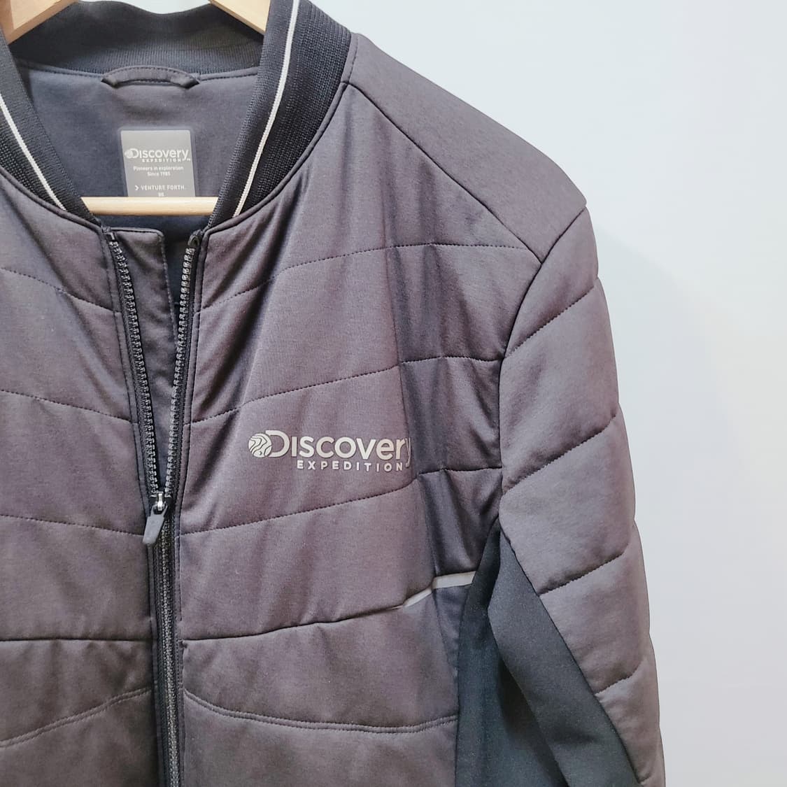 95~100) 디스커버리 경량패딩  상품이미지3