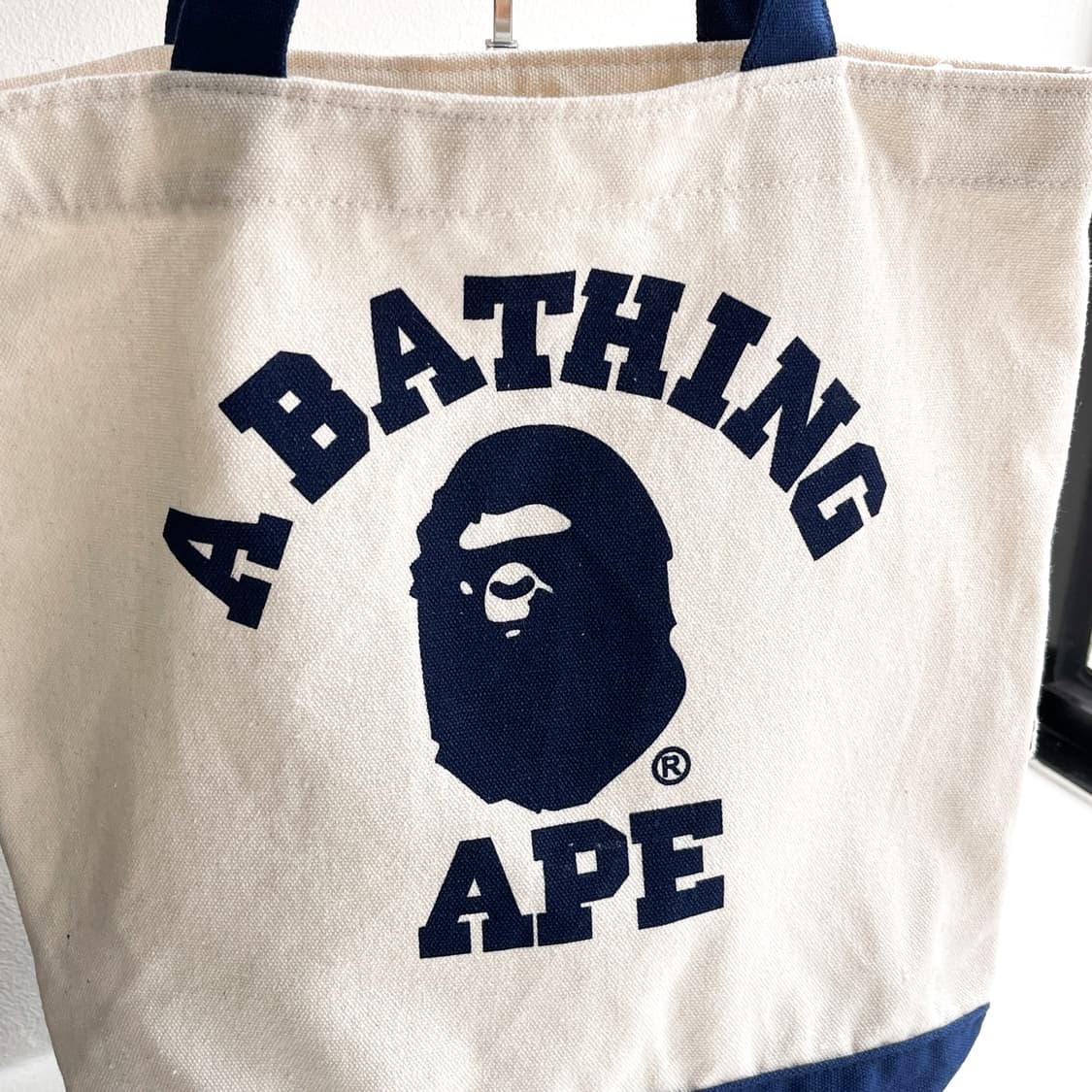 베이프 컬리지 로고 토트백 (부록) 상품이미지2