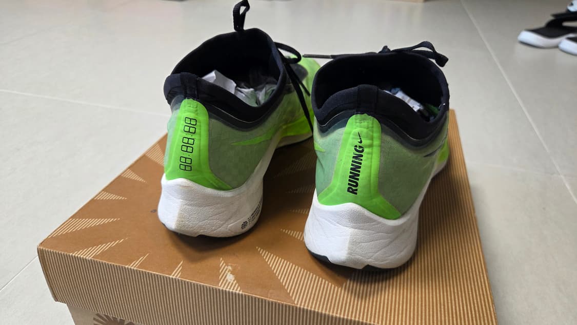 나이키 에어 줌 플라이 3 일레트릭 그린 상품이미지4