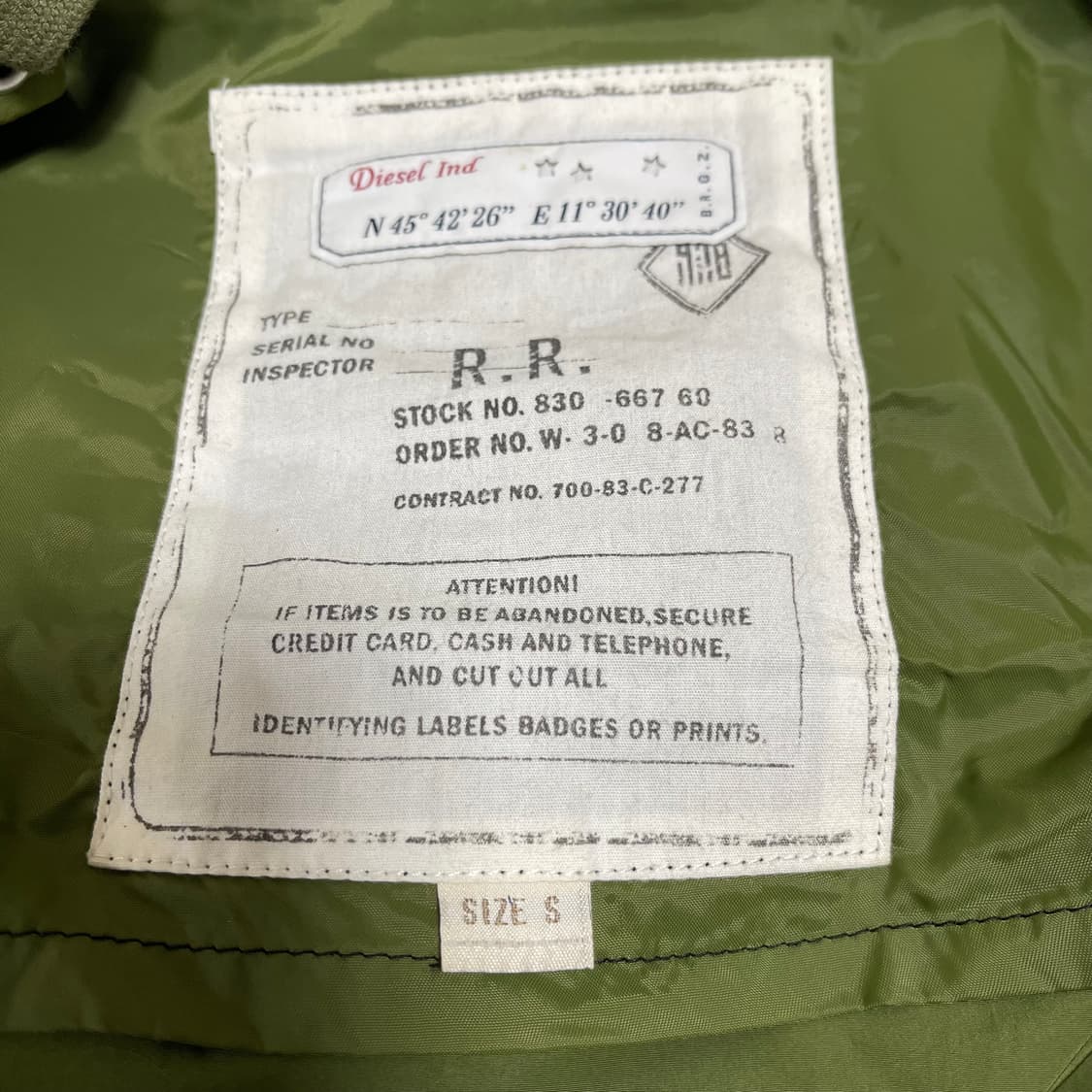 [S] Diesel 블랙스티치 나일론 윈드자켓 (95) 상품이미지8