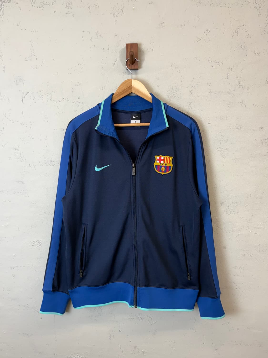나이키 FC바르셀로나 2010-11 빈티지 트랙탑 져지 상품이미지1