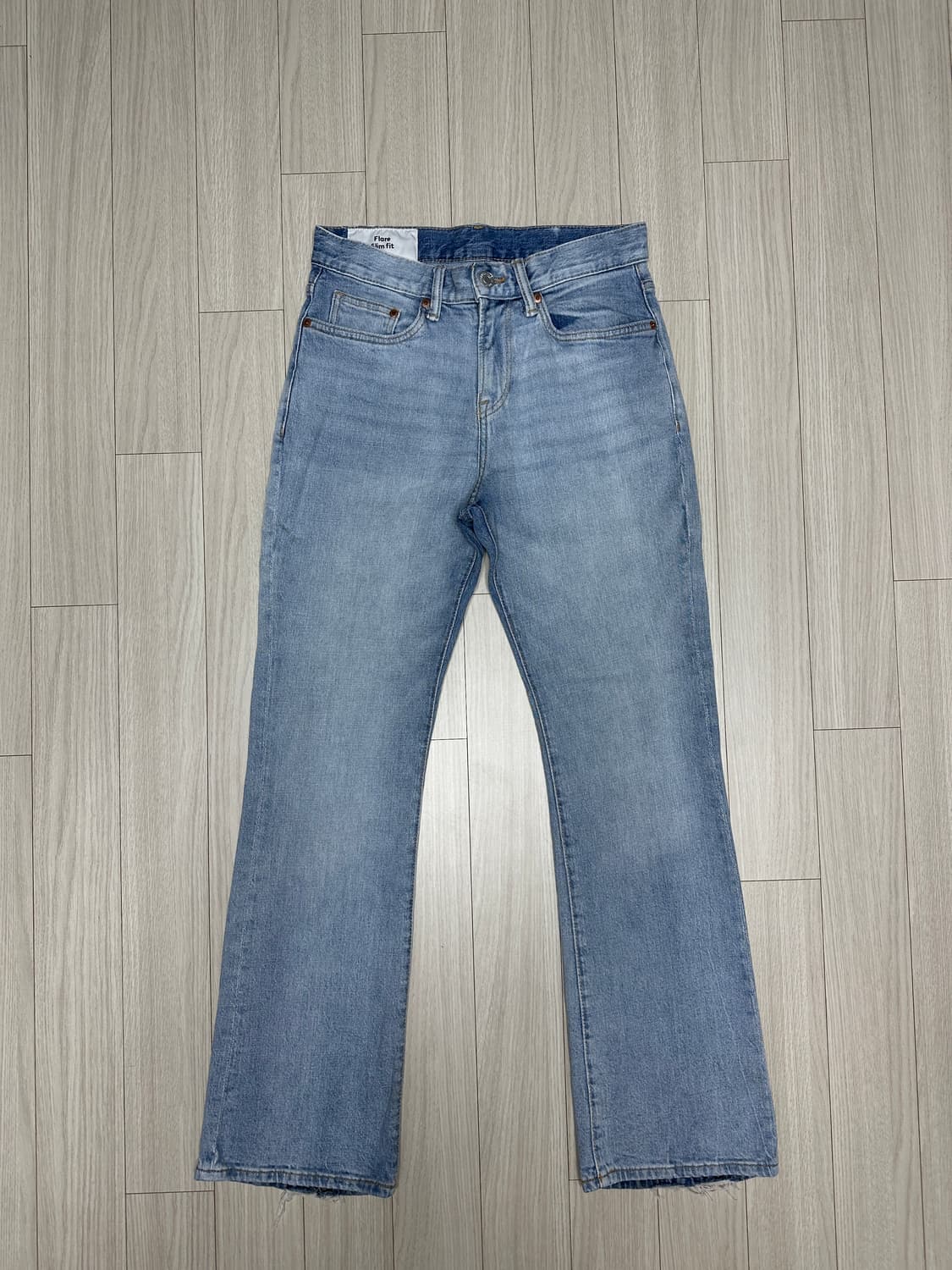 [28] H&M 슬림 플레어 데님 상품이미지1