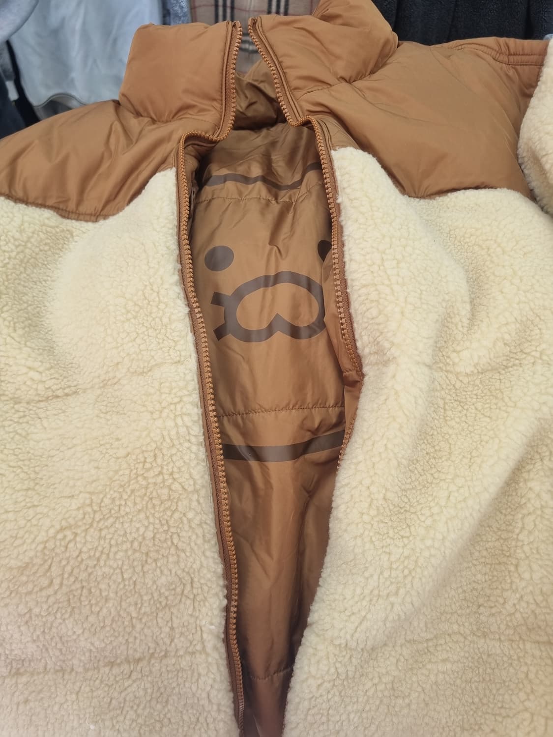 카카오메이커스 브라운 숏패딩 L 상품이미지2