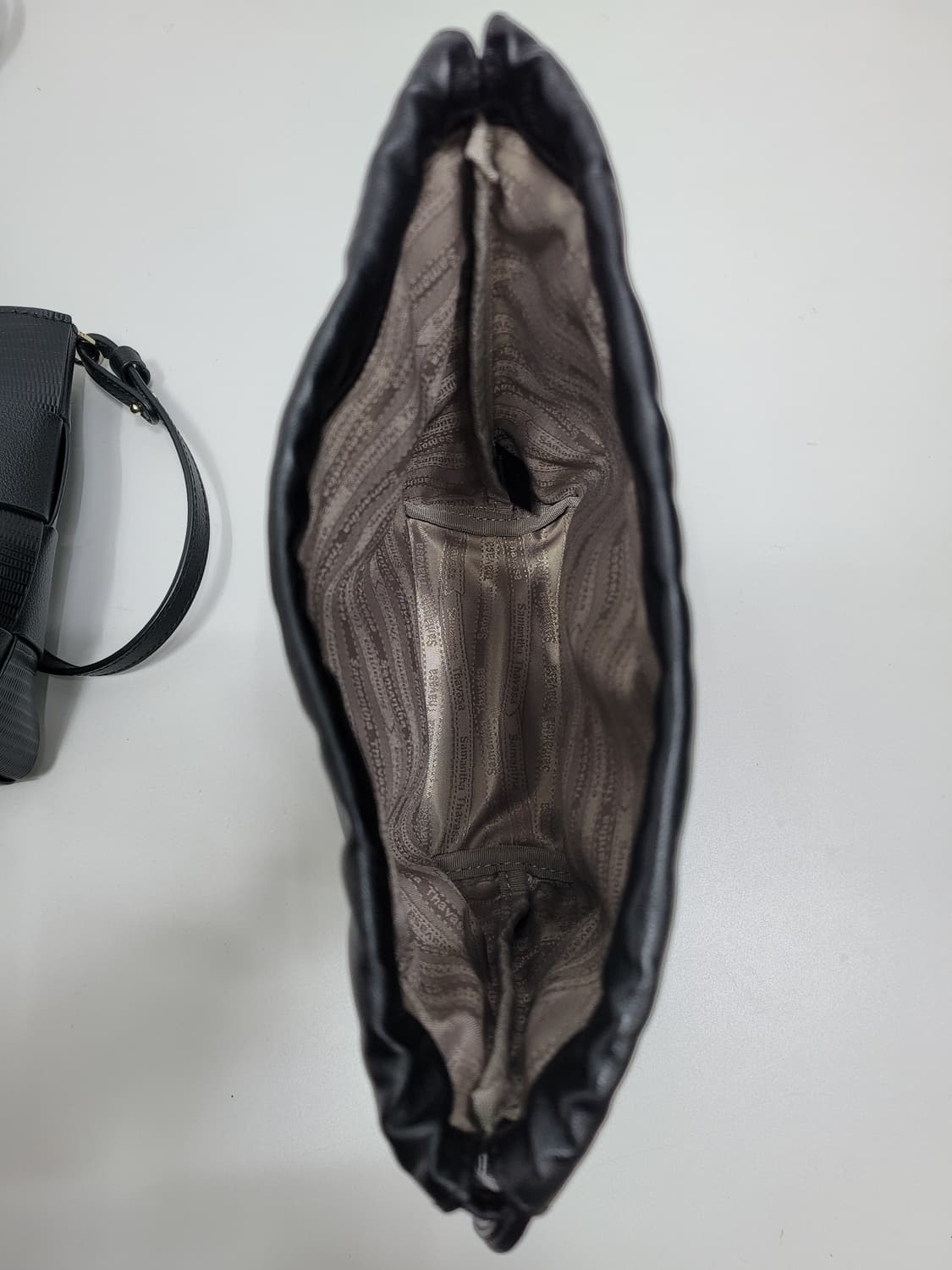 (새상품급) 사만사타바사 리자드 퍼즐 셔링백 크로스백 토트백 / 블랙
 상품이미지8