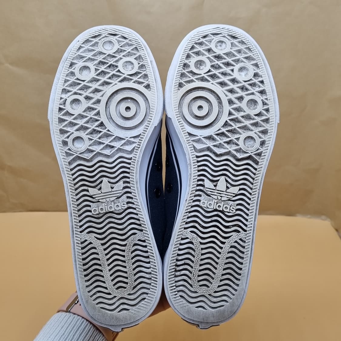 아디다스 니짜 블랙하트 여성스니커즈240  상품이미지3