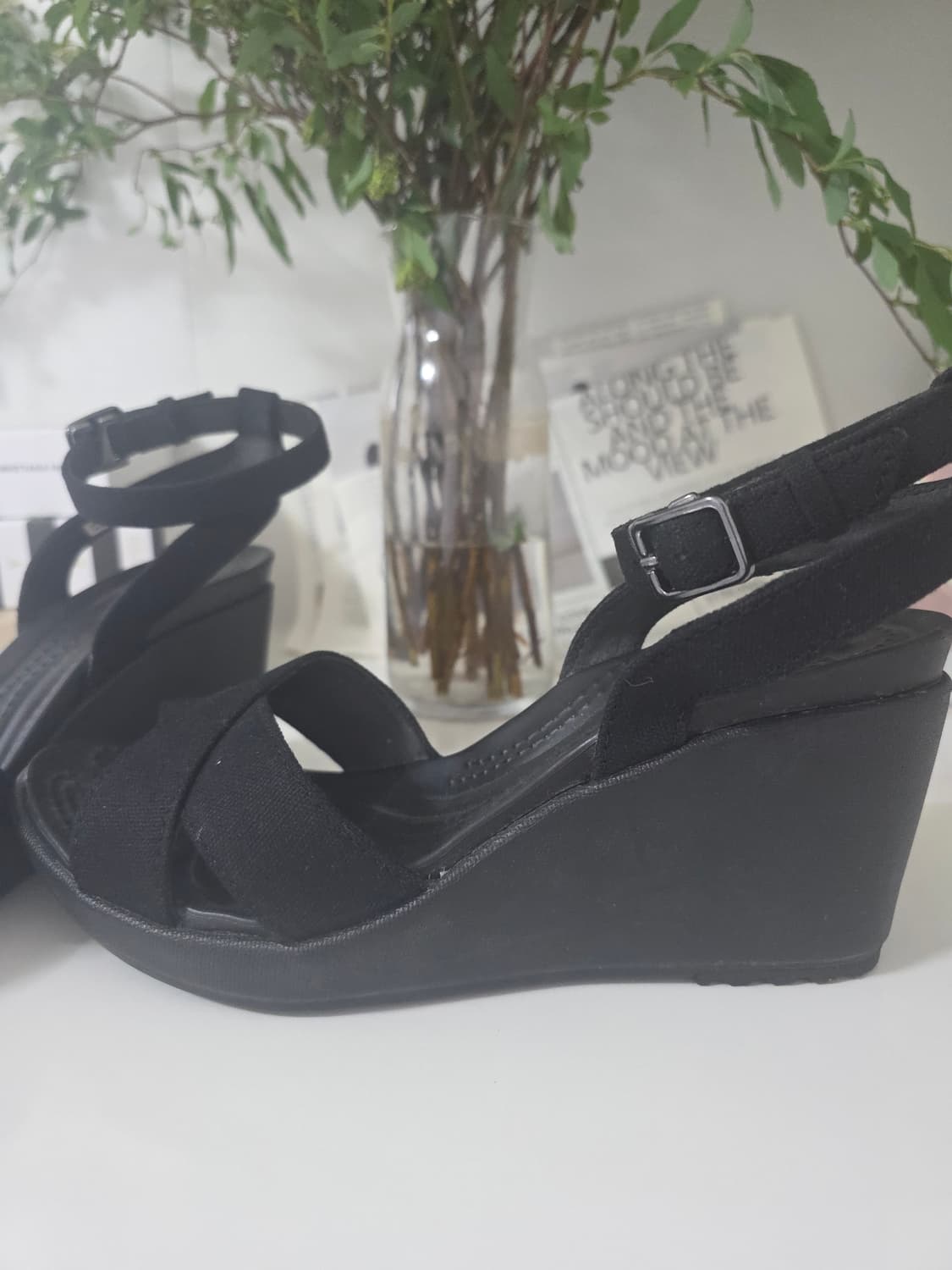 크록스 블랙 웨지 샌들 230 상품이미지6