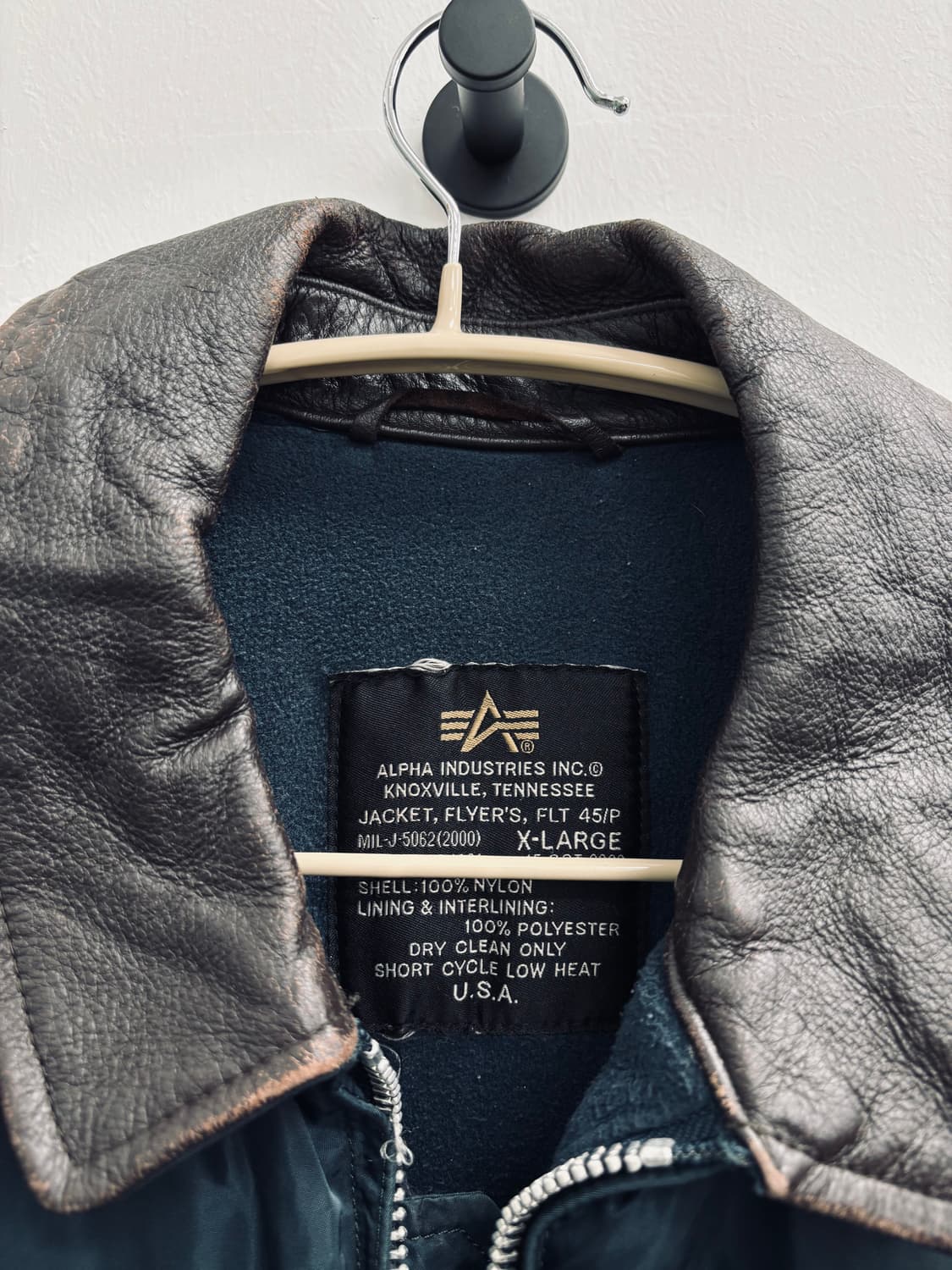 알파 인더스트리 ALPHA INDUSTRIES B-15 플라이트 자켓 상품이미지3