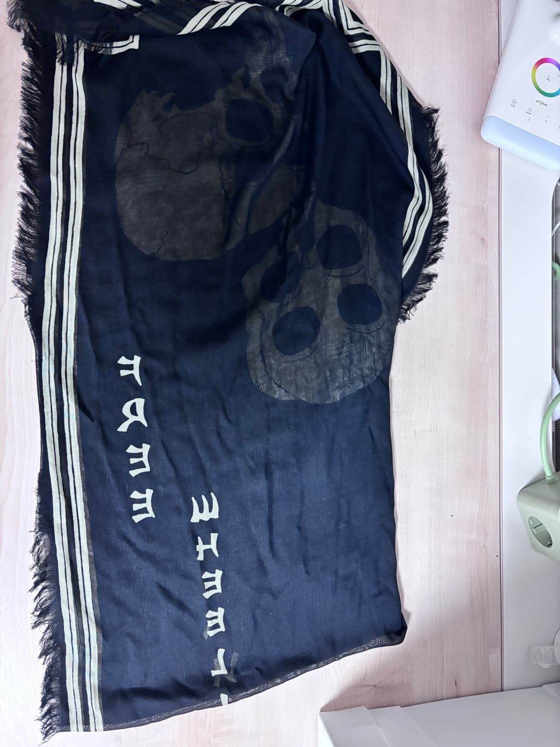 캐피탈 레인 스컬 스톨 스카프 상품이미지2
