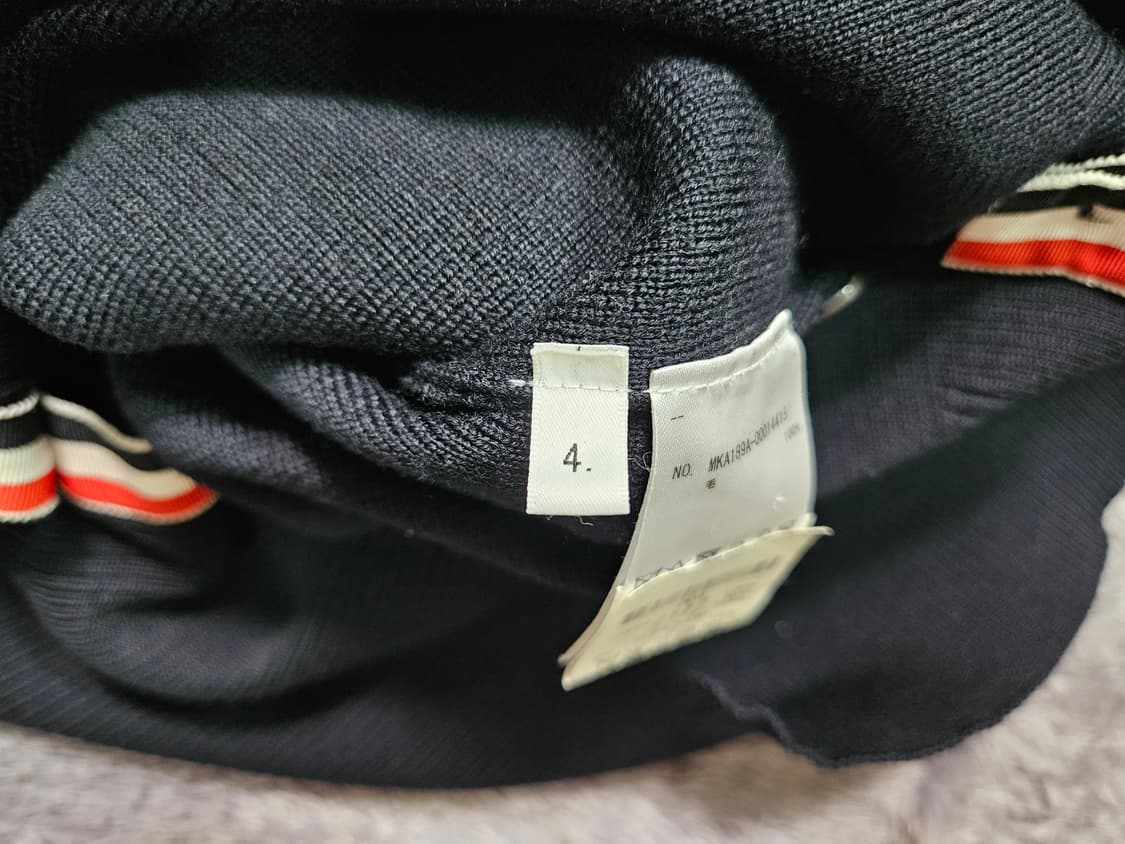 톰브라운 밀라노스티치 백화점판 3버튼 4사이즈 상품이미지6