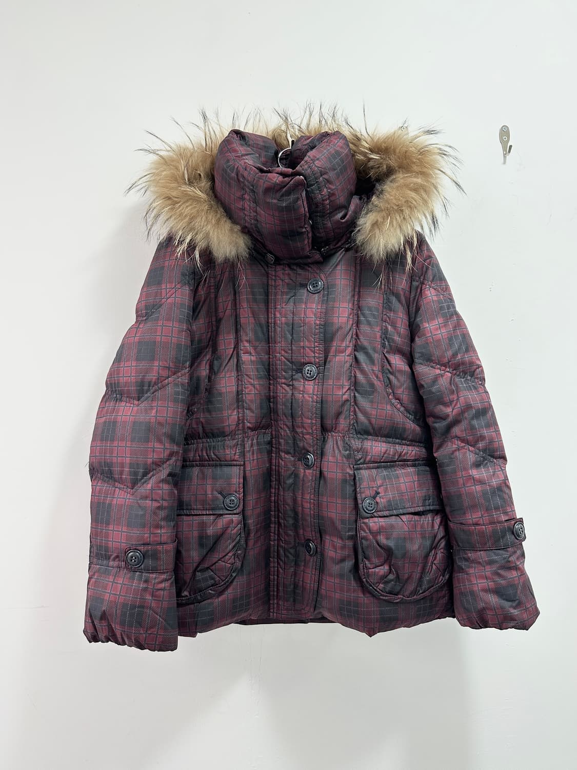 Raccoon fur high neck check puffer  상품이미지5