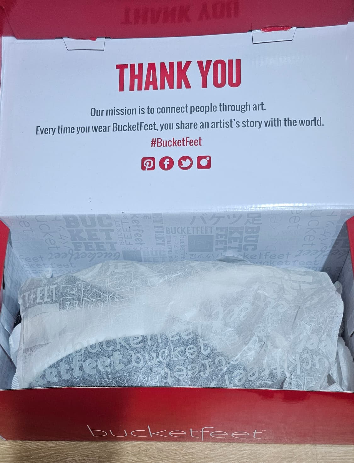 디자이너 신발 남성스니커즈 새상품 미개봉 260 상품이미지5