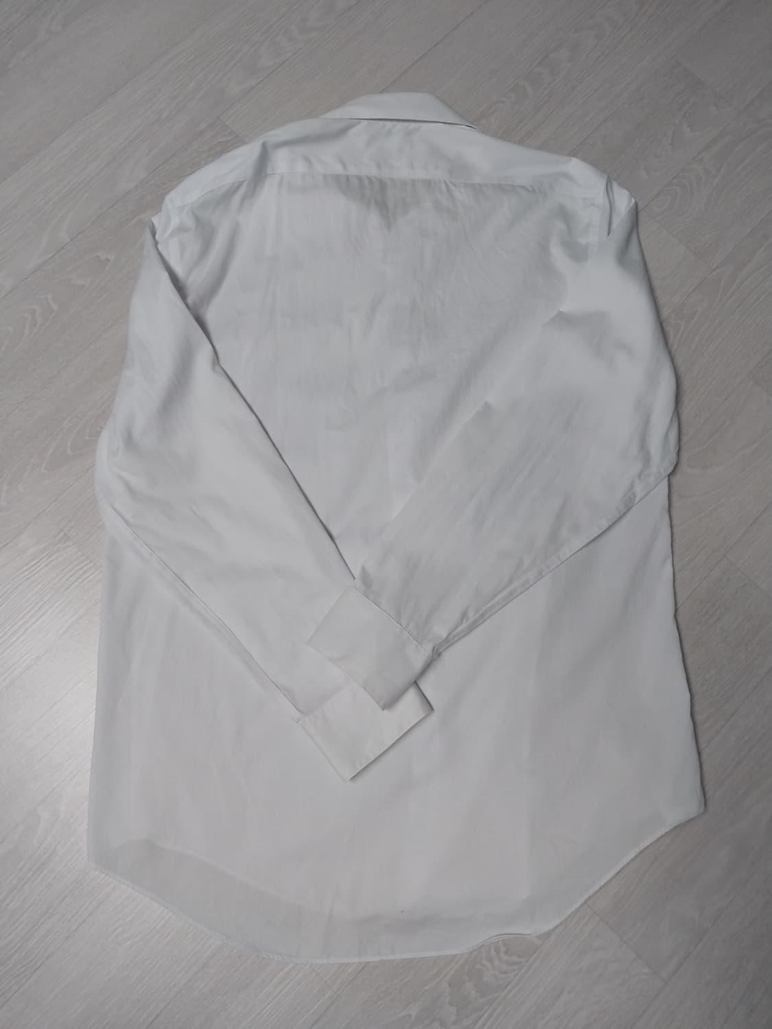 캘빈클라인 화이트 슬림핏 셔츠 상품이미지2