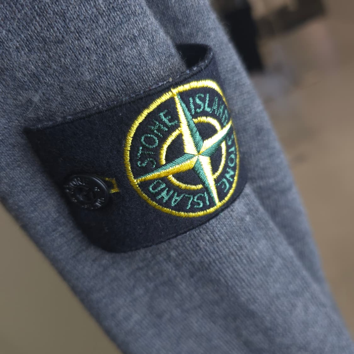 [중고/정품] 스톤아일랜드 니트 그레이 상품이미지3