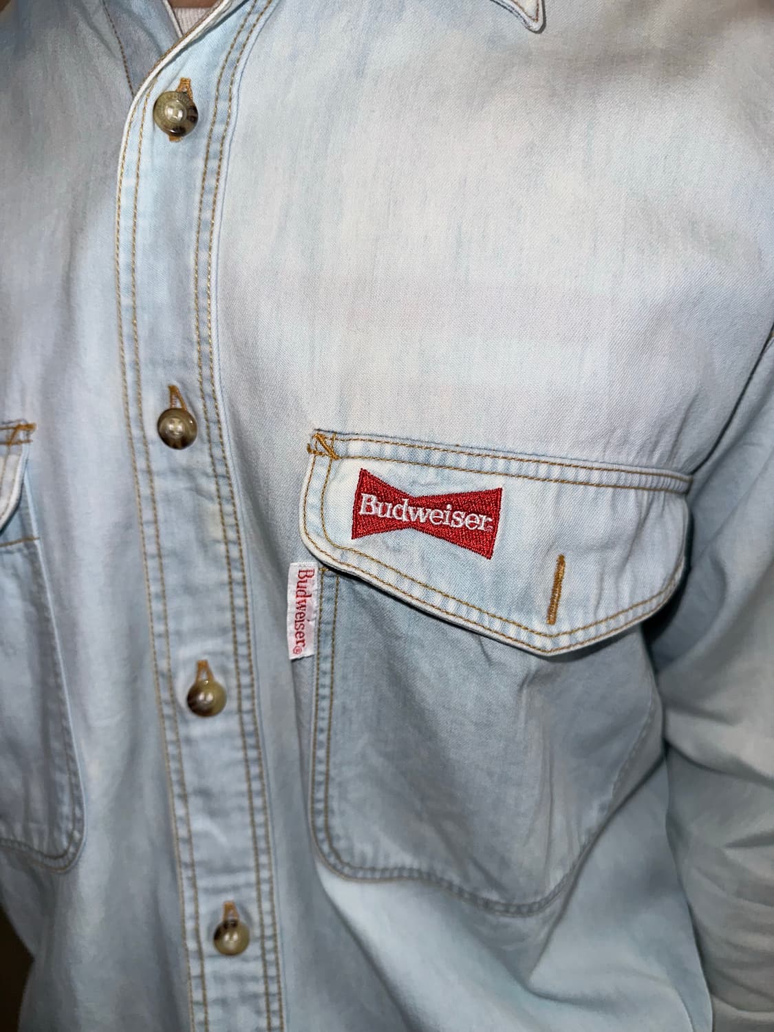 90’s Budweiser logo denim washed shirt 상품이미지4