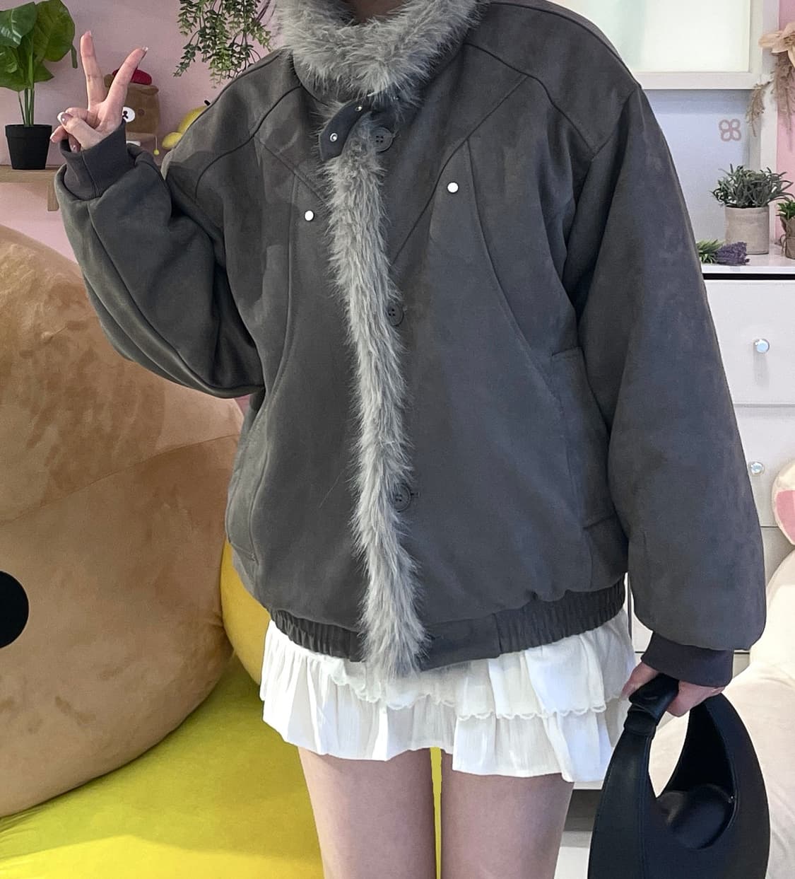 하이넥 퍼 무스탕 자켓 (블랙업에서 구매) 상품이미지2