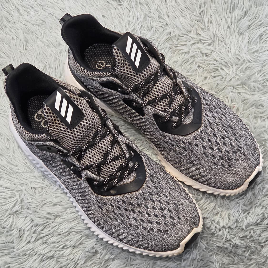 3w-4:아디다스 알파바운스 그레이 블랙 240cm 상품이미지5