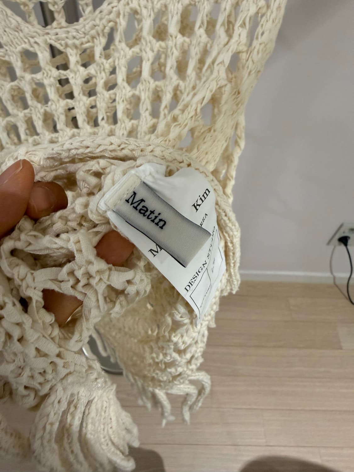 마뗑킴 크로셰 프린지 슬리브리스 탑 상품이미지4