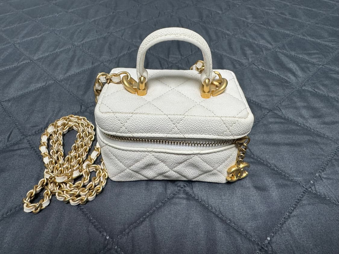 샤넬 미니 베니티 상품이미지1