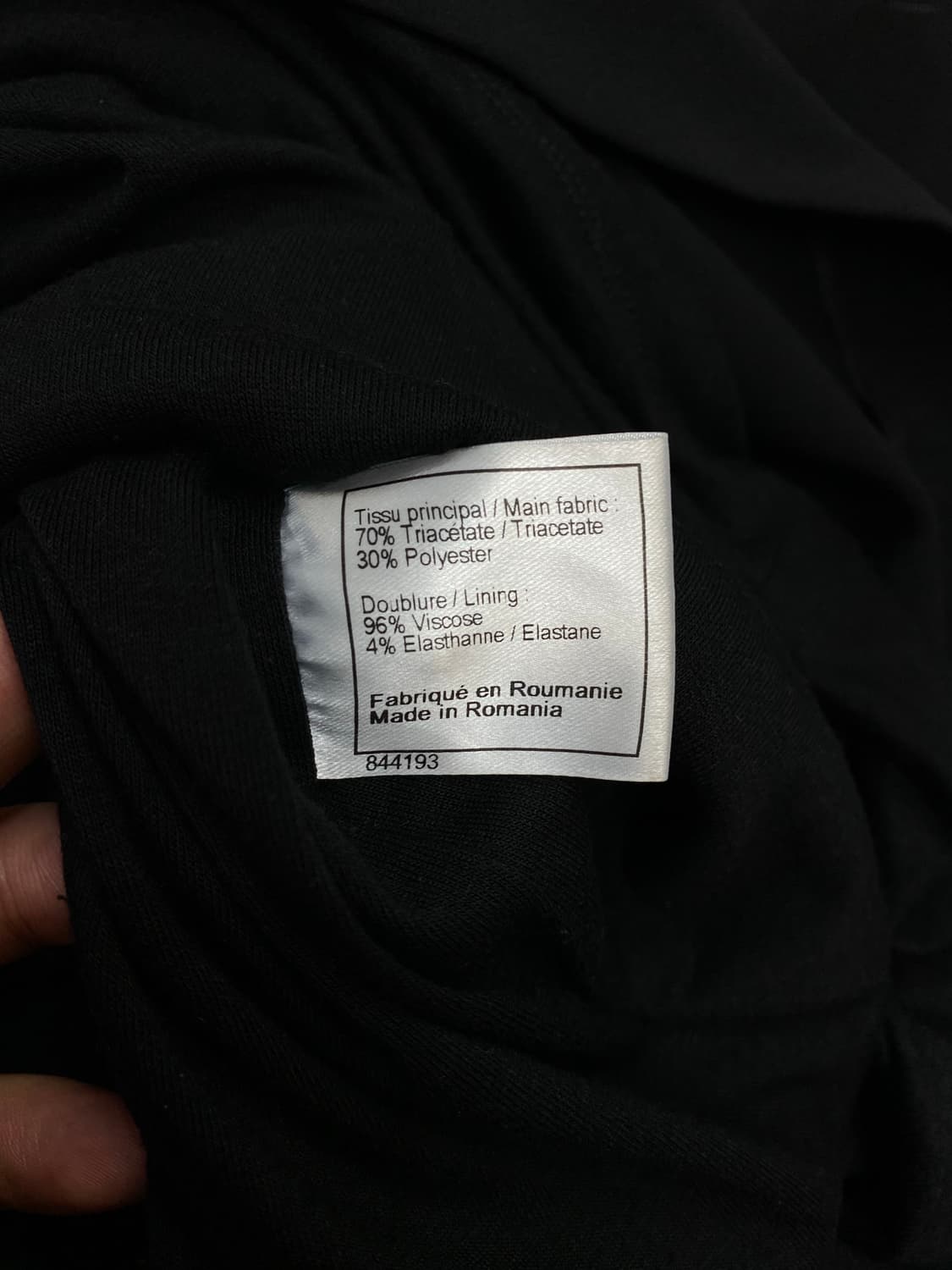 샤넬 UNIFORM 블랙 원피스 상품이미지4