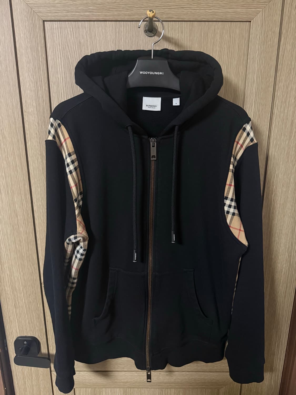 버버리 체크패턴 후드집업 블랙 상품이미지1