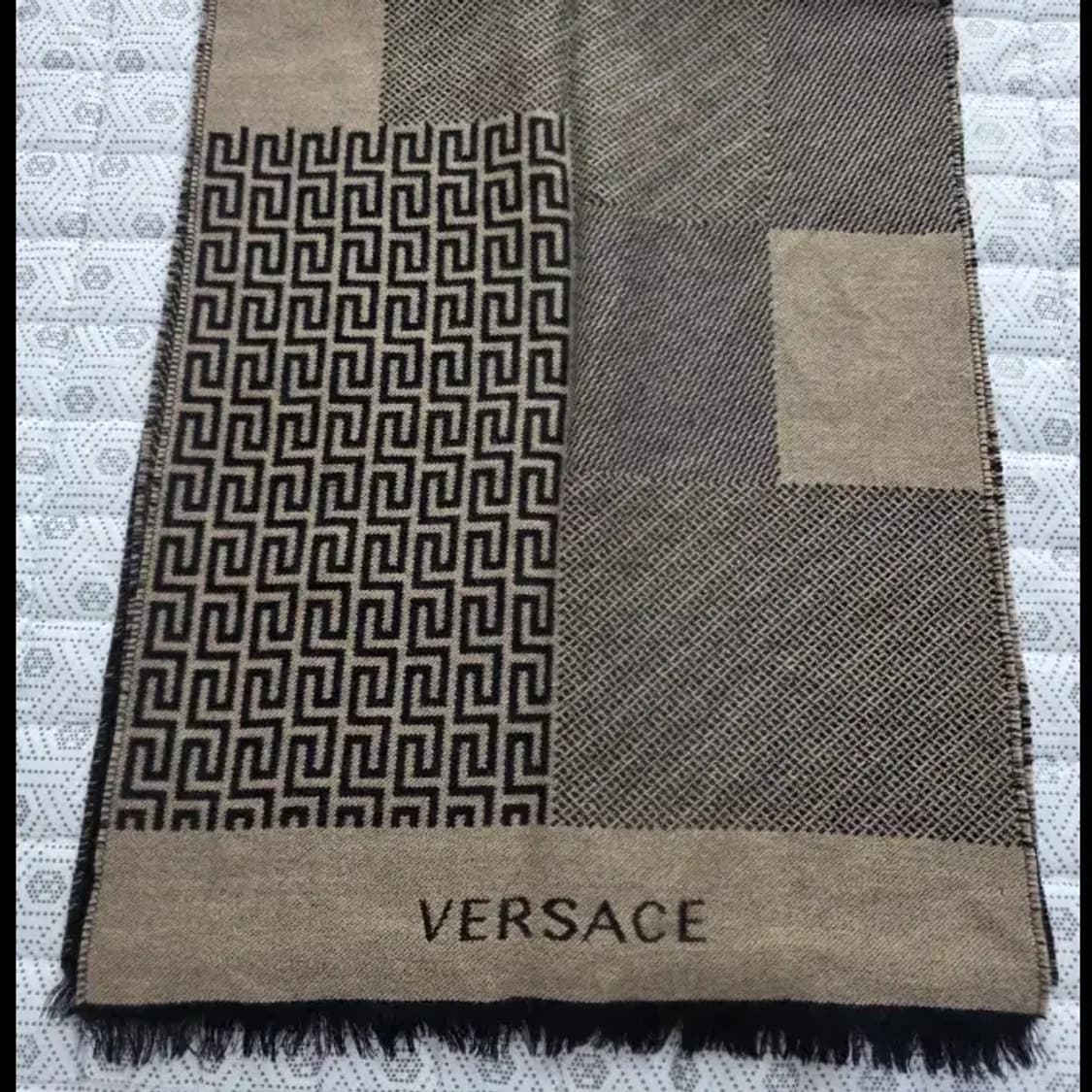 베르사체 메두사 올 머플러 상품이미지7