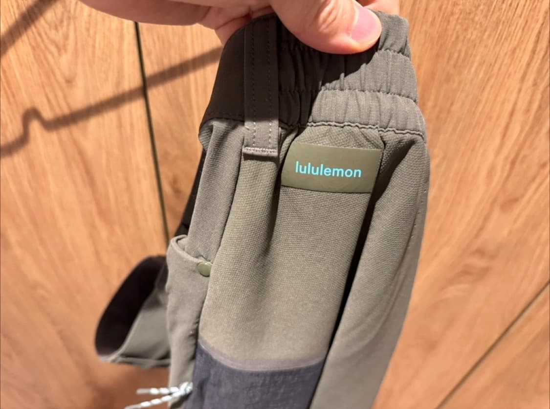 룰루레몬 Classic-Fit Hiking Pant 하이킹 팬츠 상품이미지6