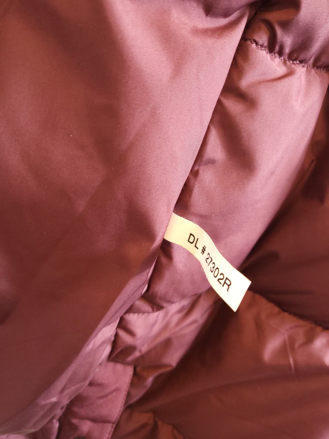 노스페이스 화이트라벨 여성 버건디구스패딩 85-90 S 새제품급 상품이미지6