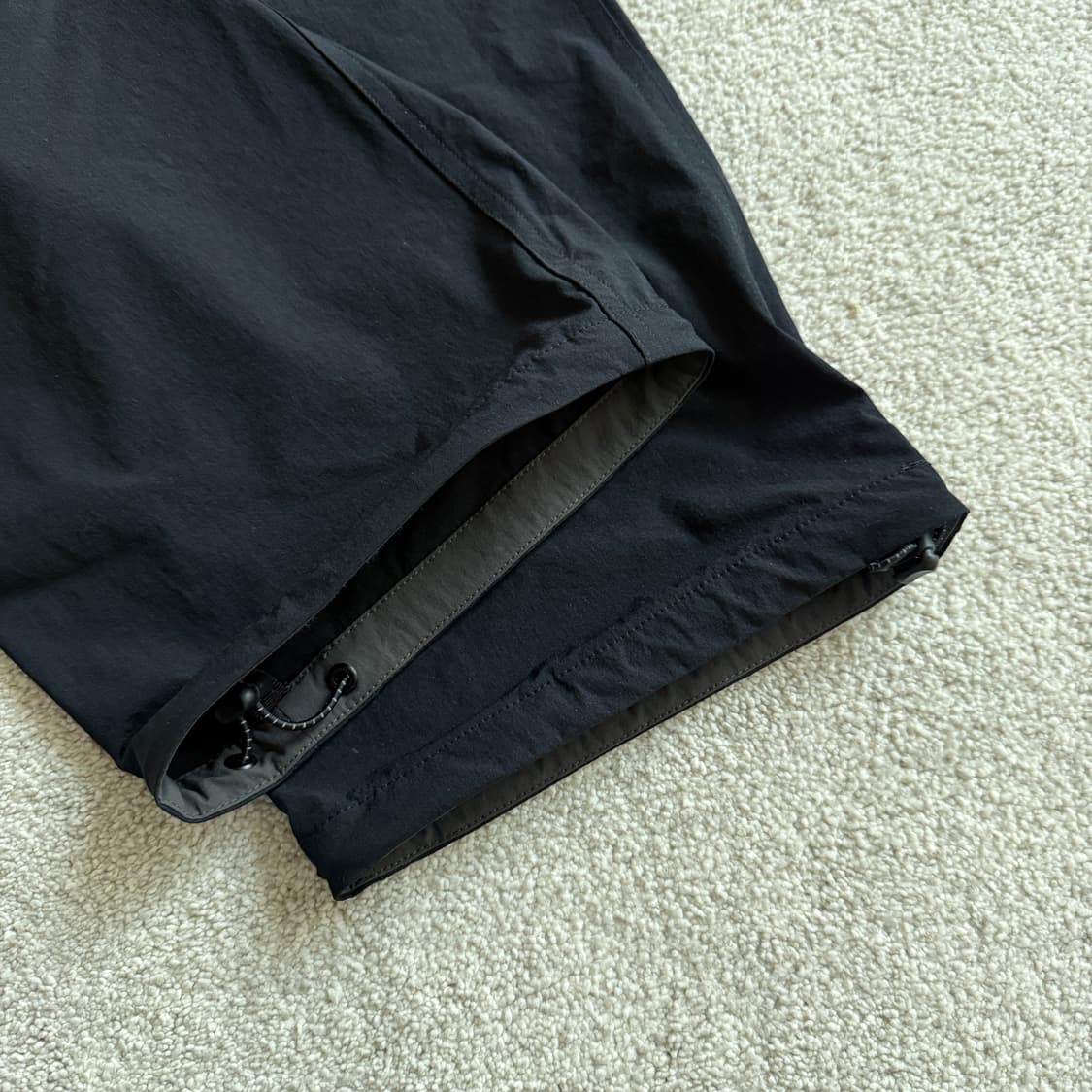 매든 에어쿨링 라이트웨이트 팬츠 상품이미지5