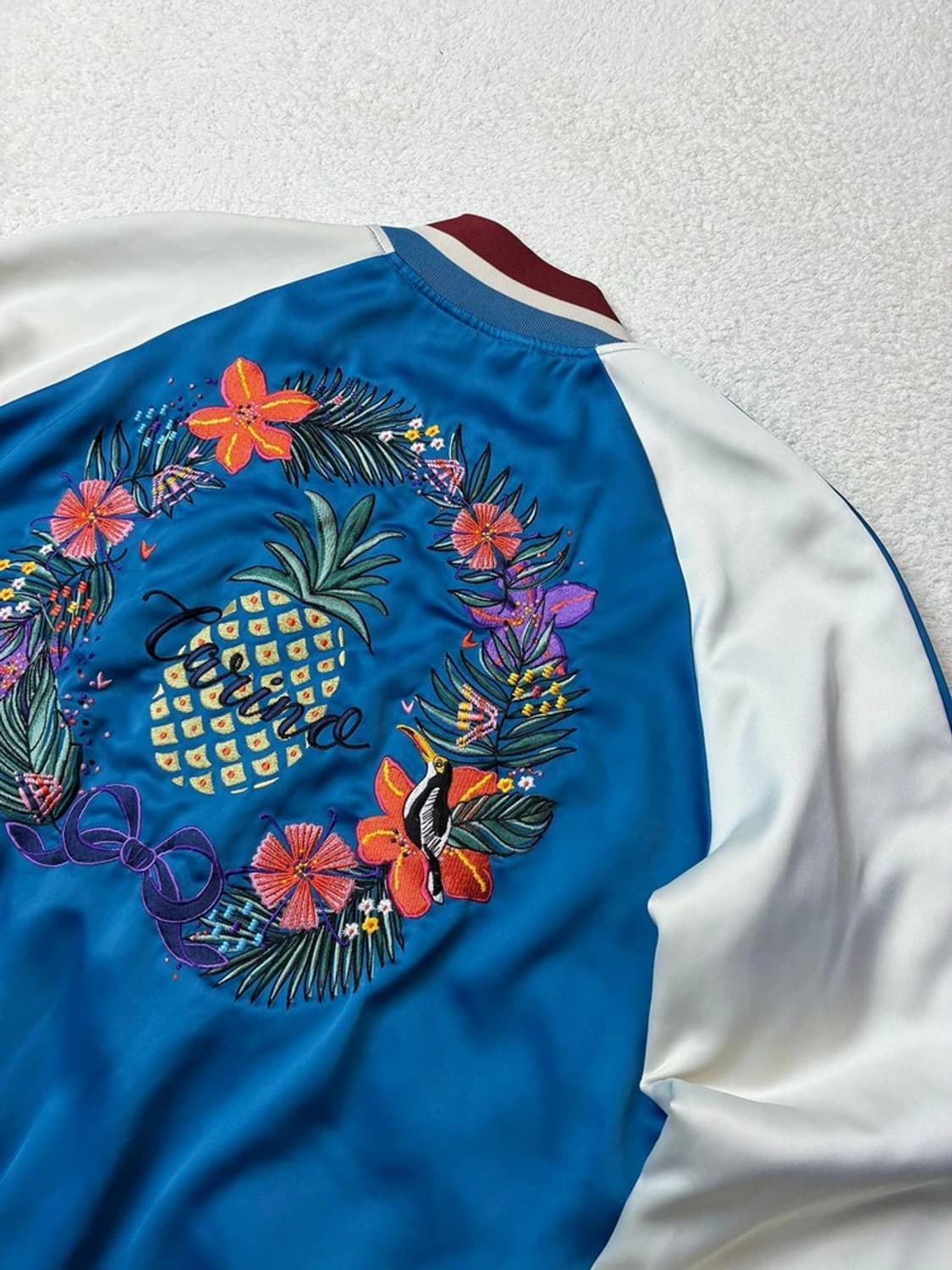 앤아더스토리 네츄럴 자수 스카쟌 자켓 PN5885 상품이미지2