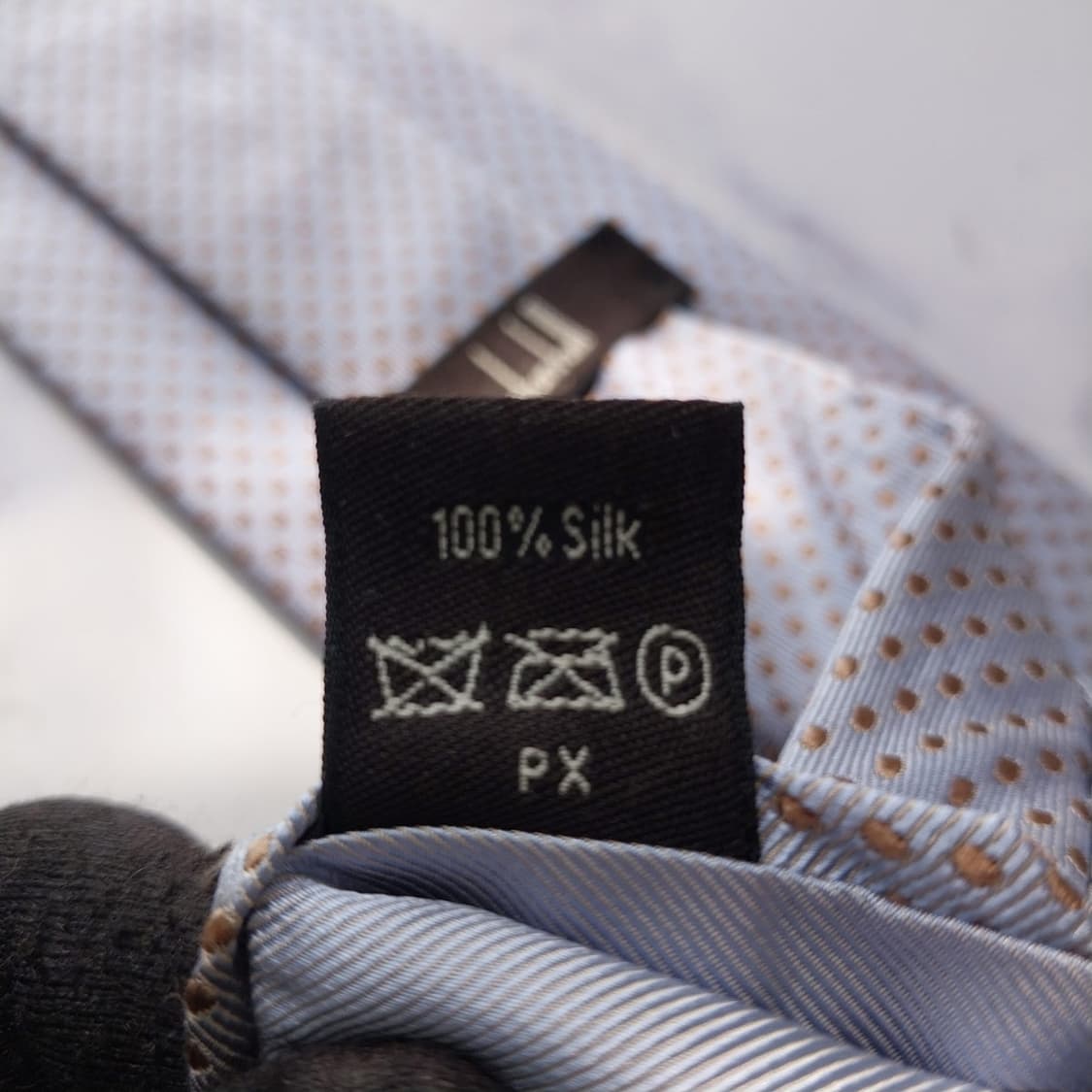 던힐 스카이블루 도트 패턴 넥타이 9.2cm A~B등급 K2425
 상품이미지8