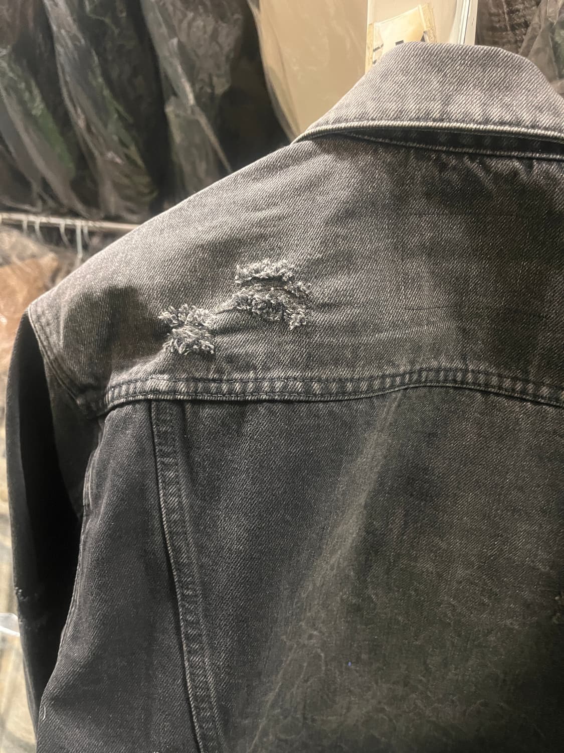 fucking awesome distressed jacket퍼킹어썸 자켓 상품이미지8