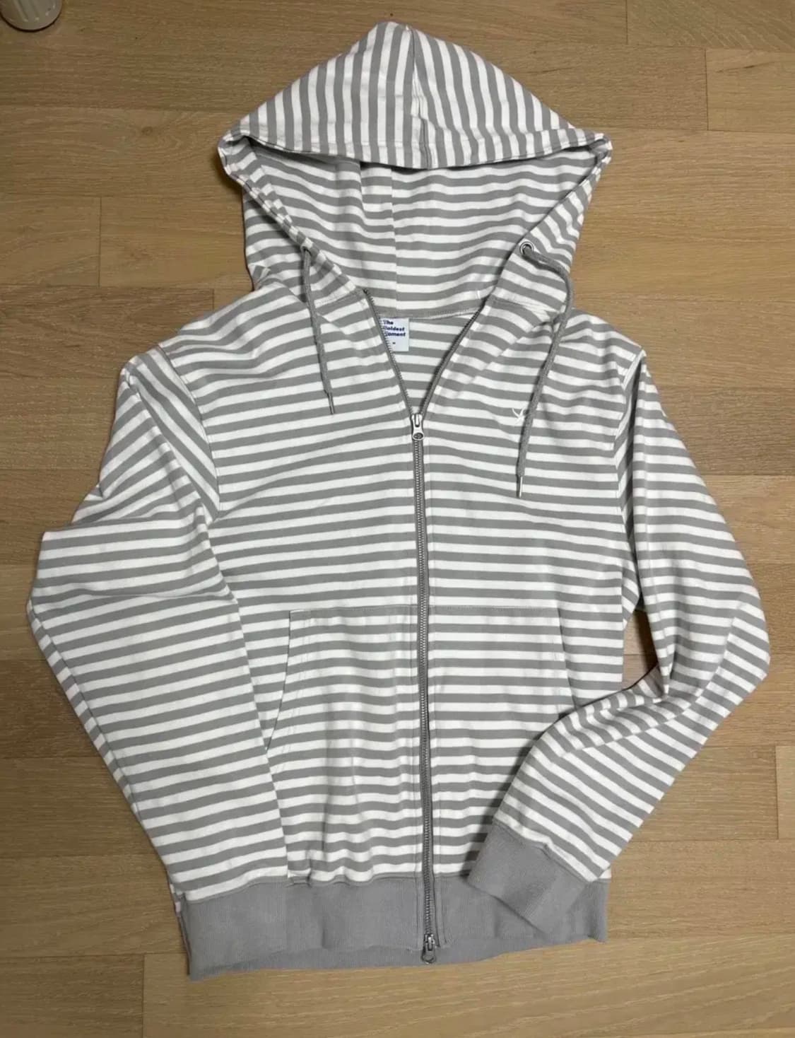더콜디스트모먼트 스트라이프 후드집업 그레이 상품이미지1