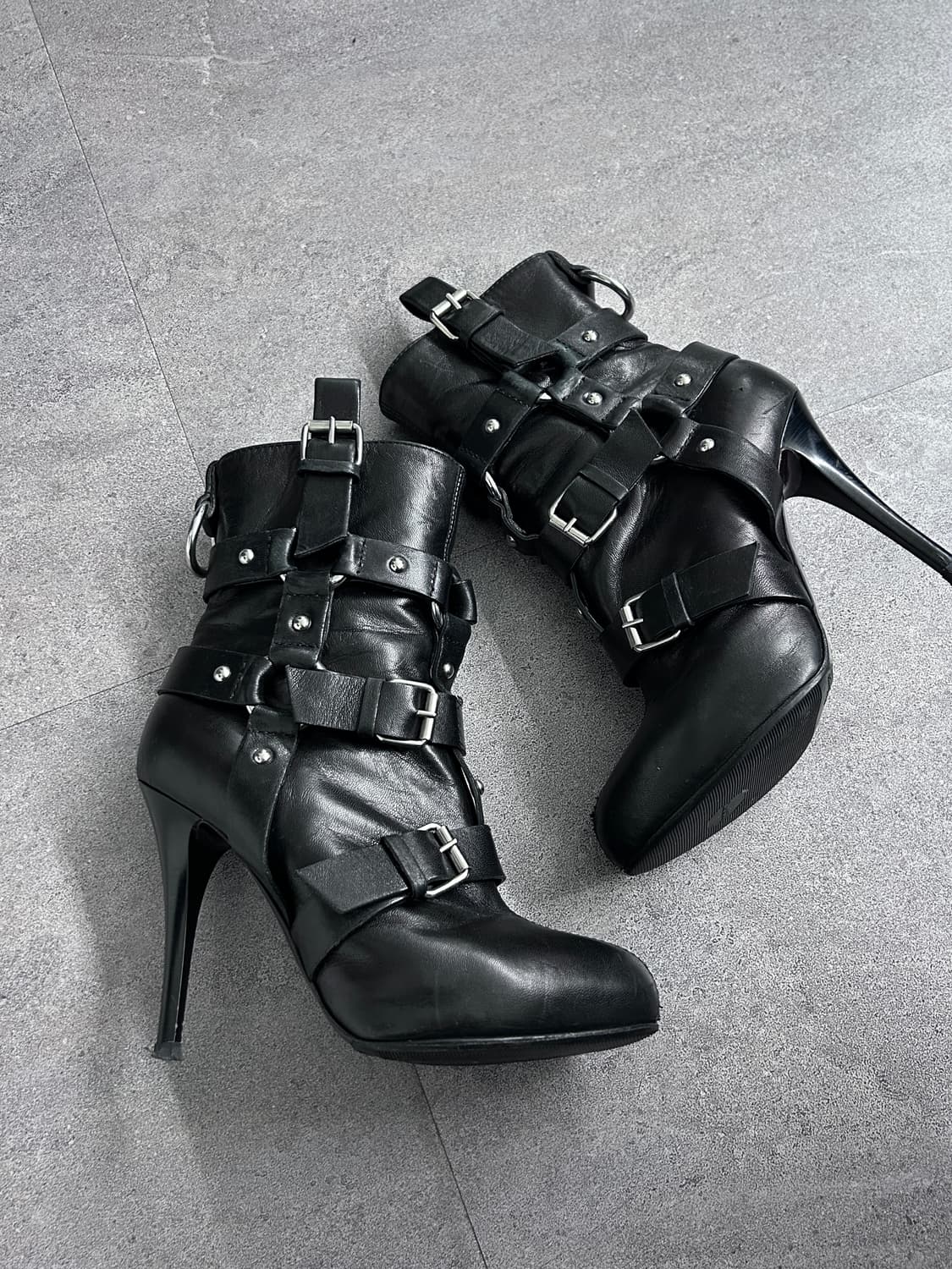 쥬세페 자노티 멀티 하네스 앵클 부츠 상품이미지4