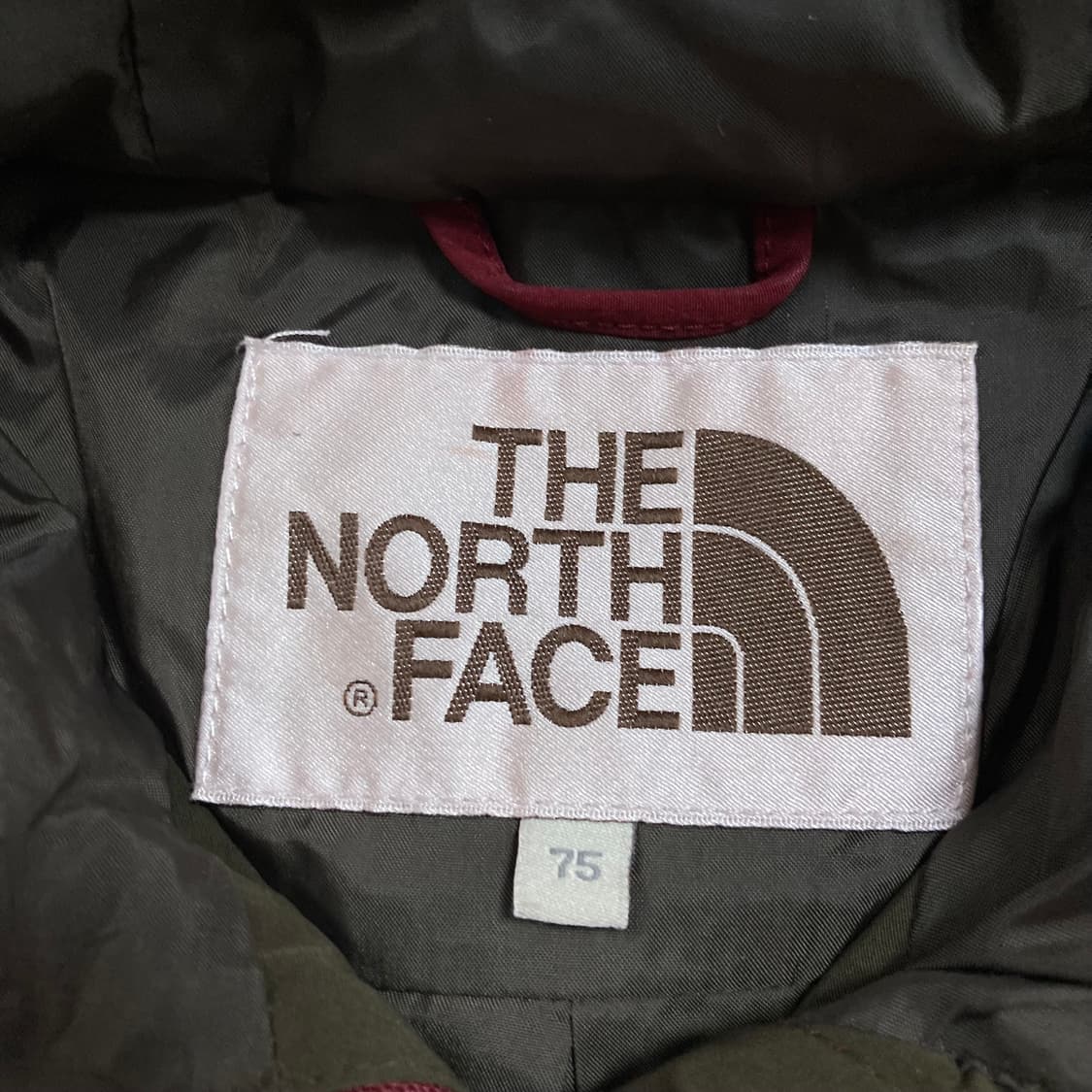 노스페이스 스몰 로고 버건디 포호노 트렌치 코트 상품이미지3