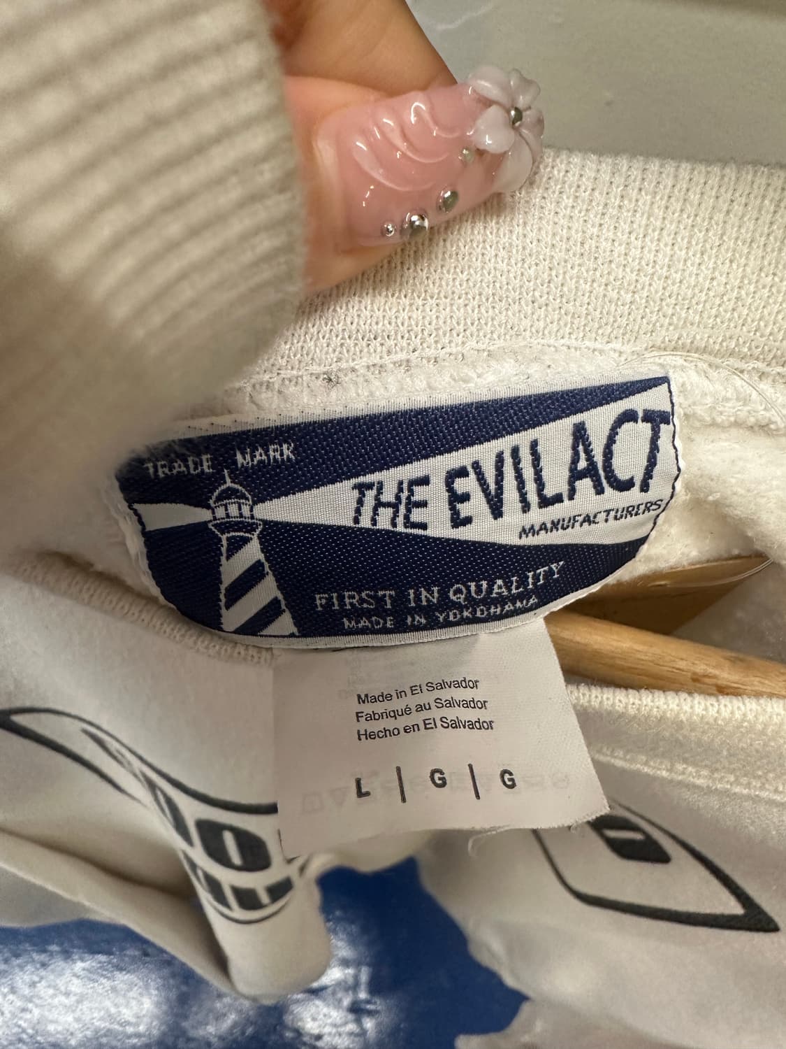 The evilact 스컬 맨투맨 상품이미지5