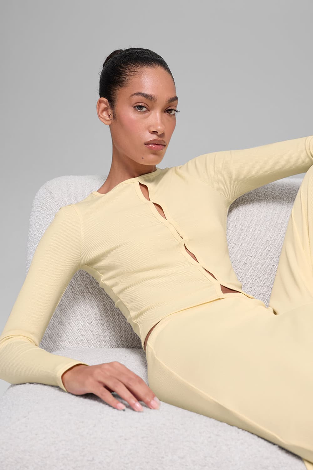 알로 요가 신상 셋업 S 블랙/옐로우 두 컬러 상품이미지4