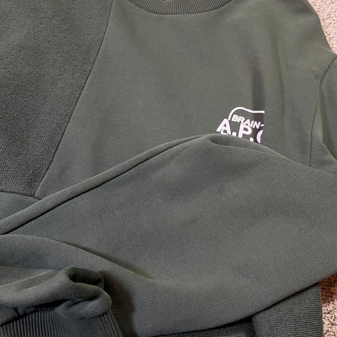 A.P.C 아페쎄 x 브레인 데드 스웻 맨투맨 상품이미지6