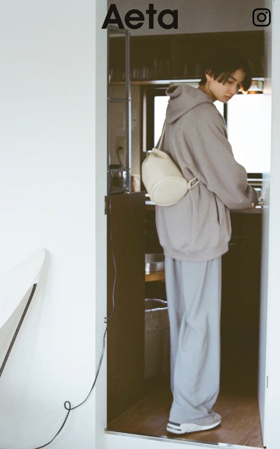 aeta 원통 버킷백 상품이미지2