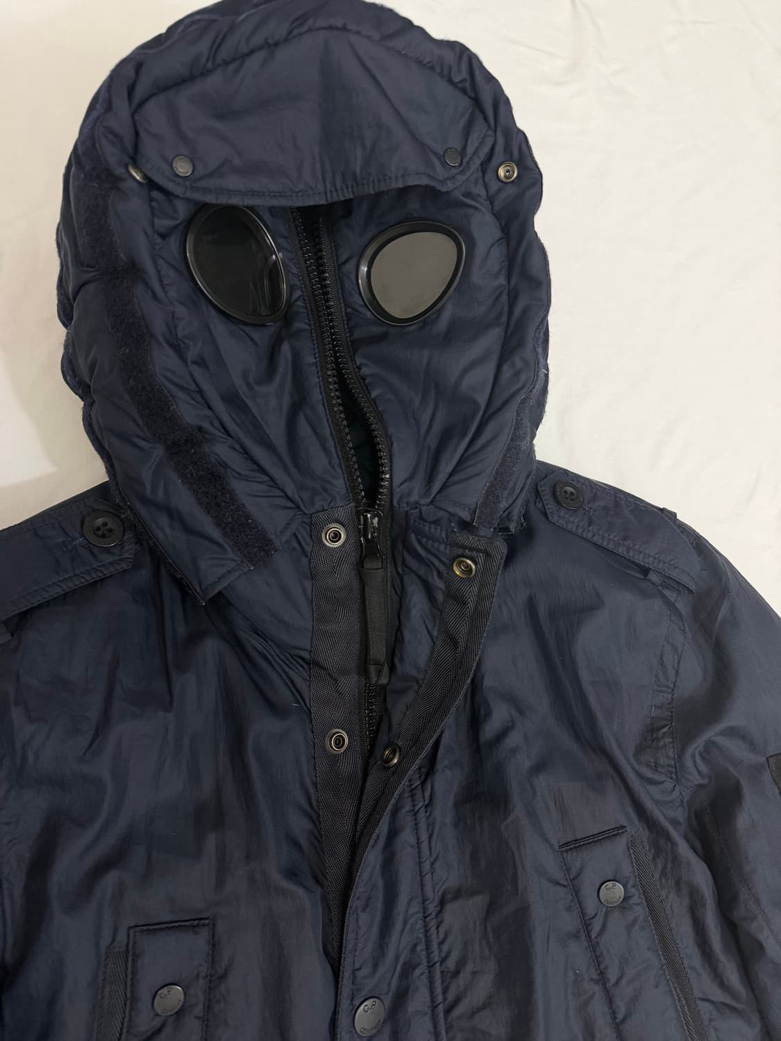 Cp컴퍼니 패딩 나일론 고글 상품이미지6