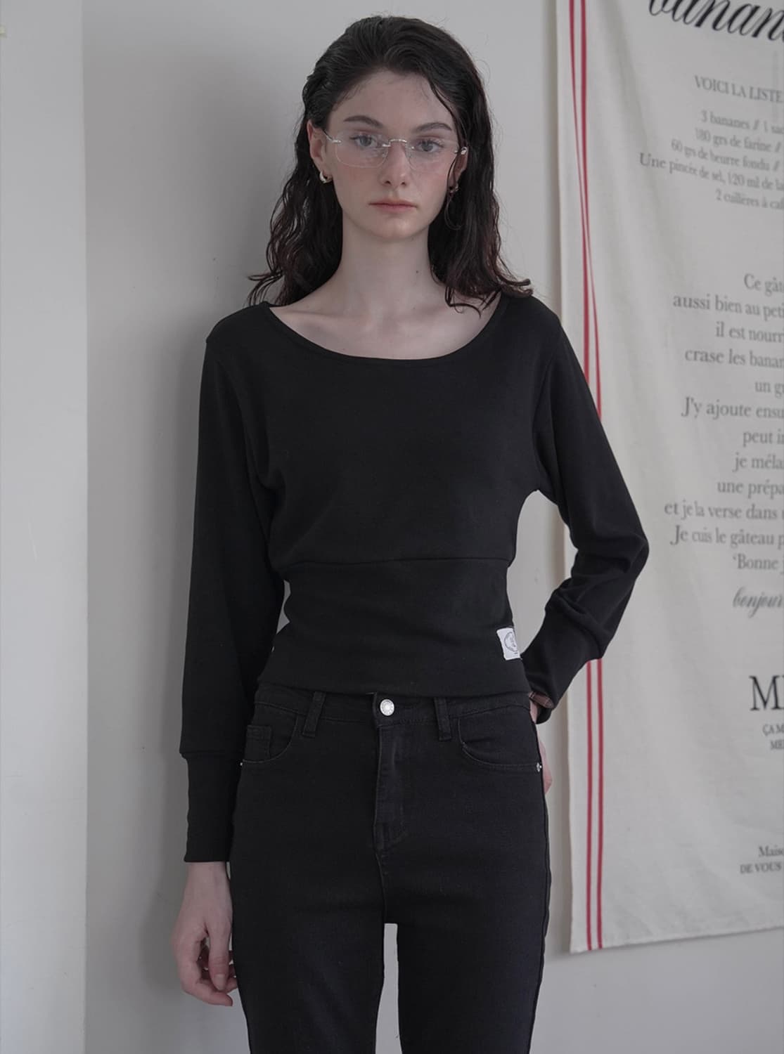 드헤베 슬림 유넥 롱슬리브 블랙 상품이미지2