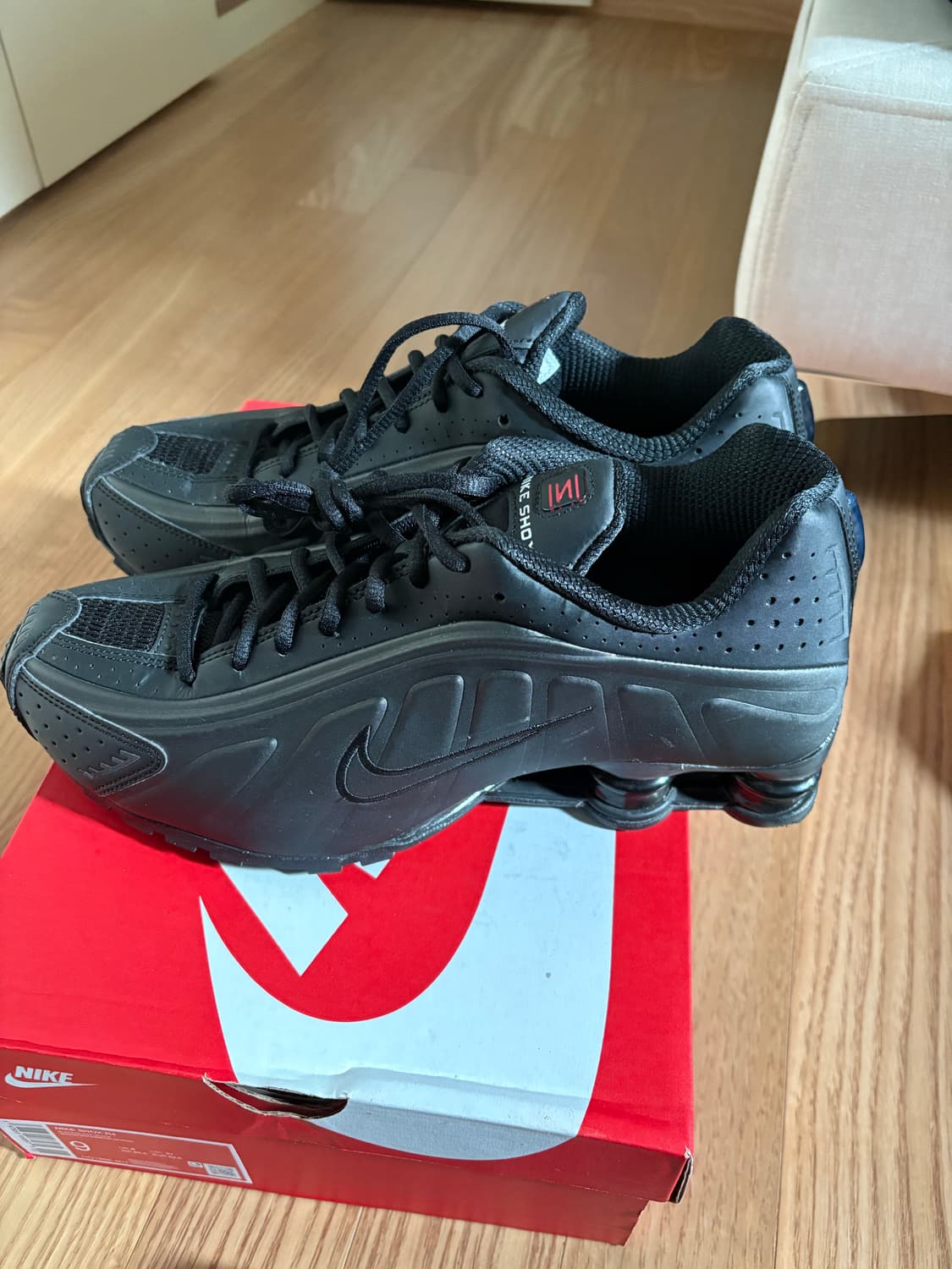 나이키 샥스 nike shox r4 상품이미지2