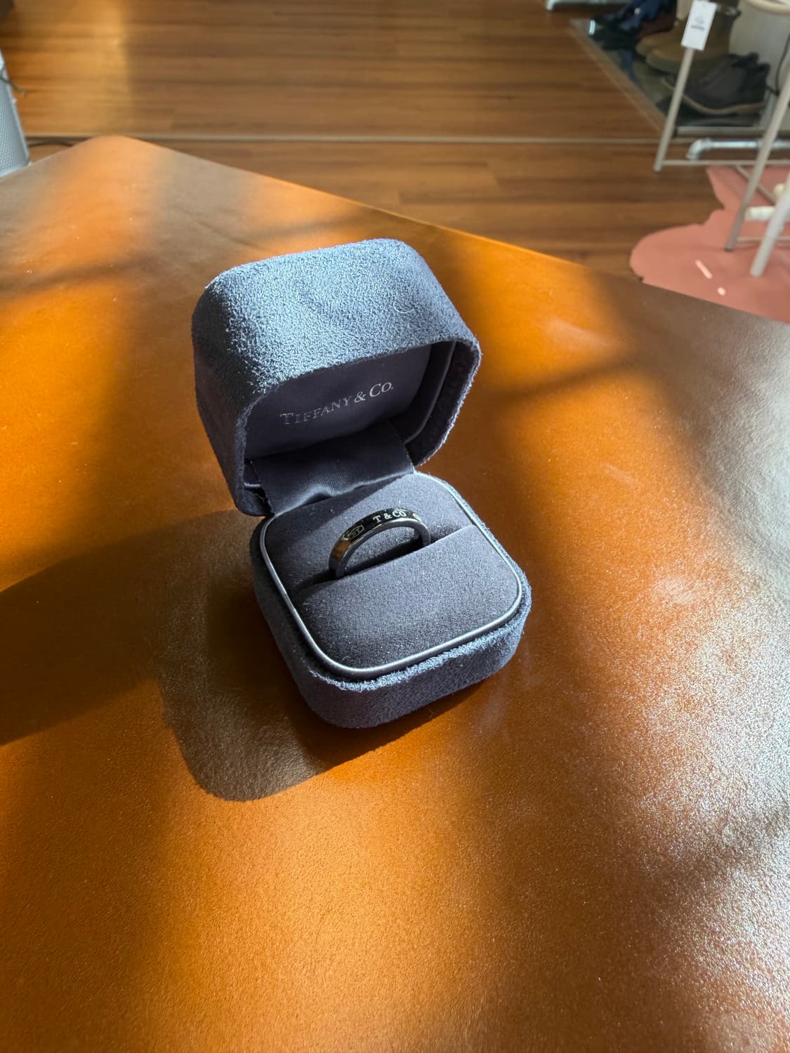 티파니앤코 티타늄 1837 네로우 링 상품이미지2