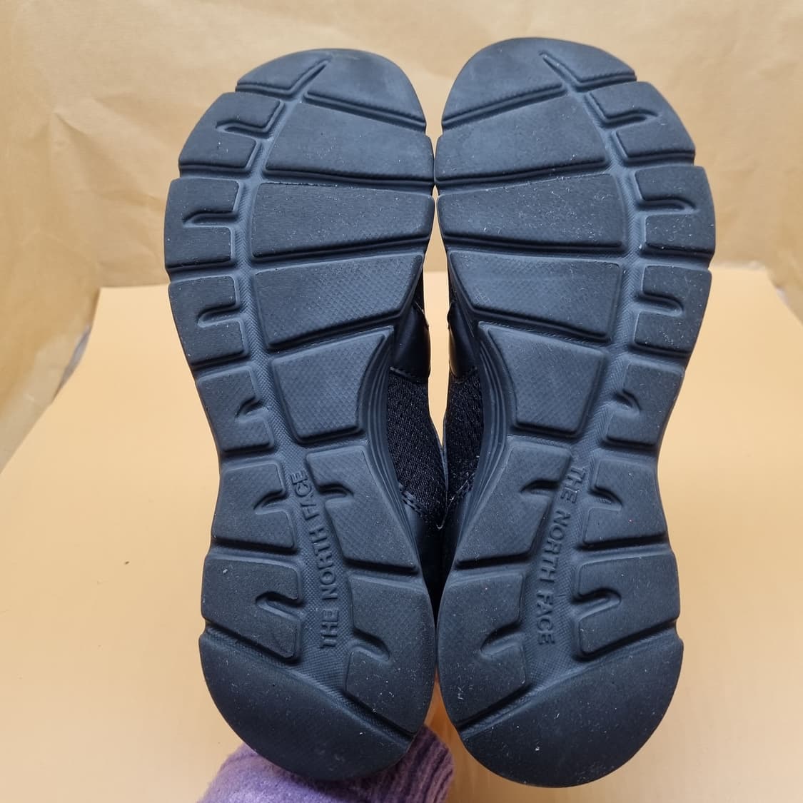 노스페이스 라이튼 남성런닝화280. 상품이미지3