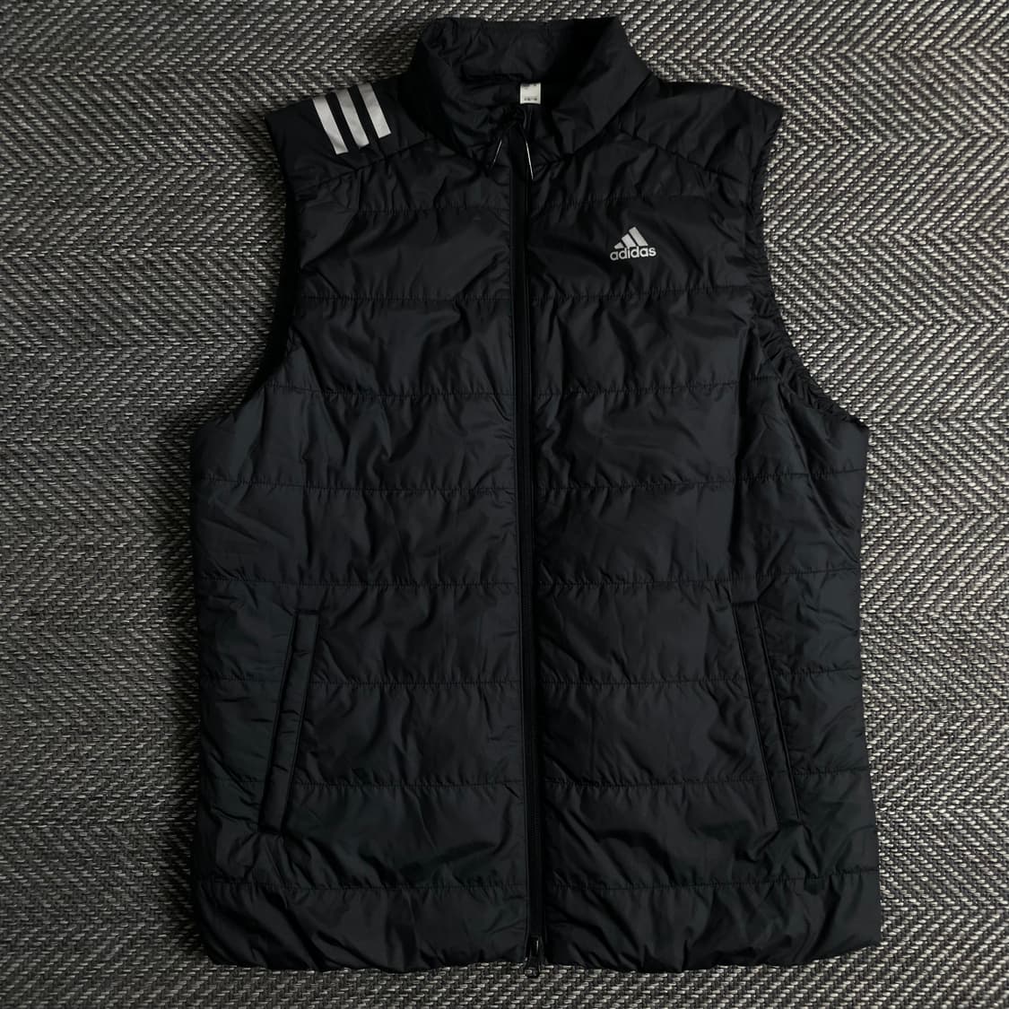 아디다스 경량 러닝 다운 베스트 블랙y 3415 상품이미지2