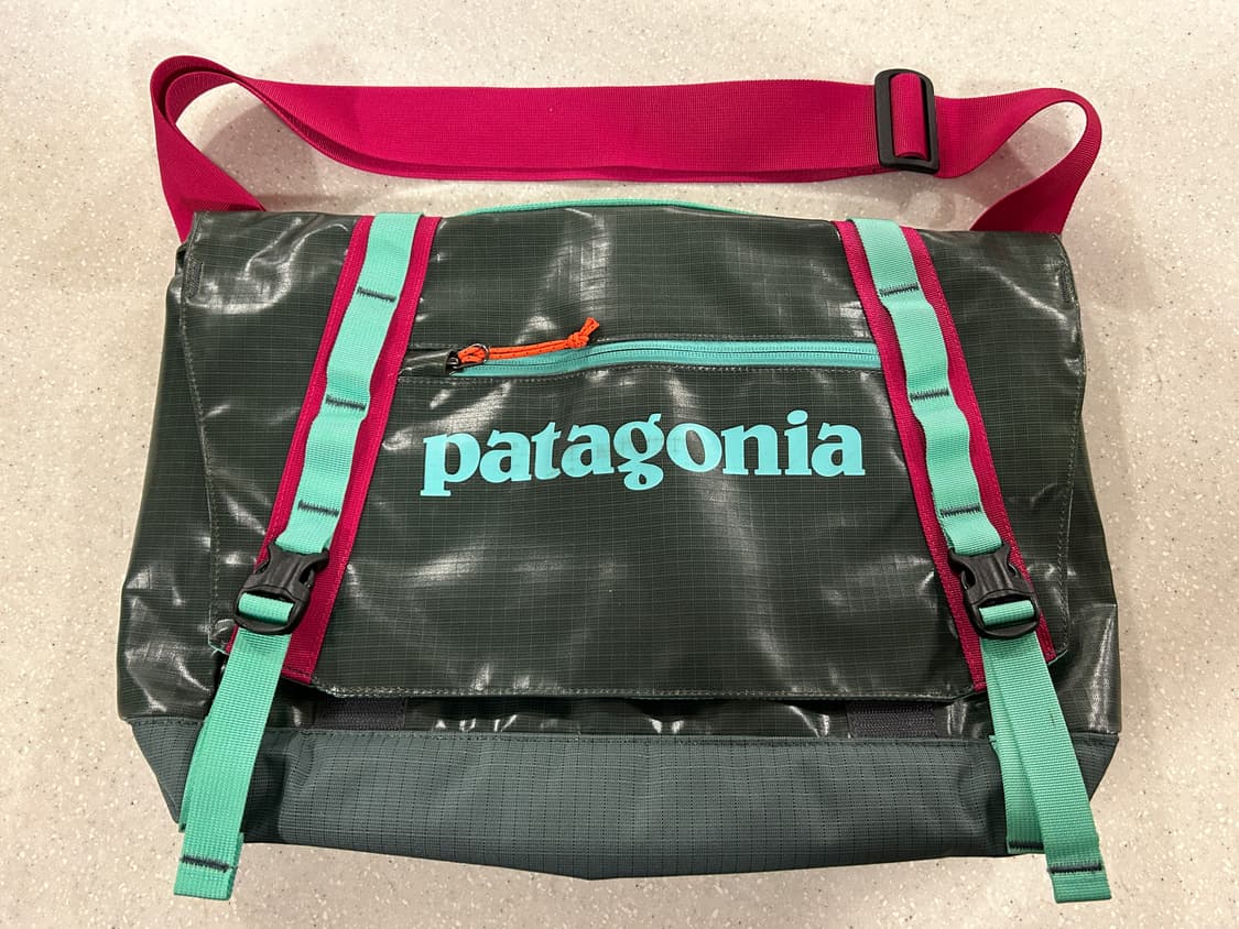 파타고니아 크로스백 상품이미지1
